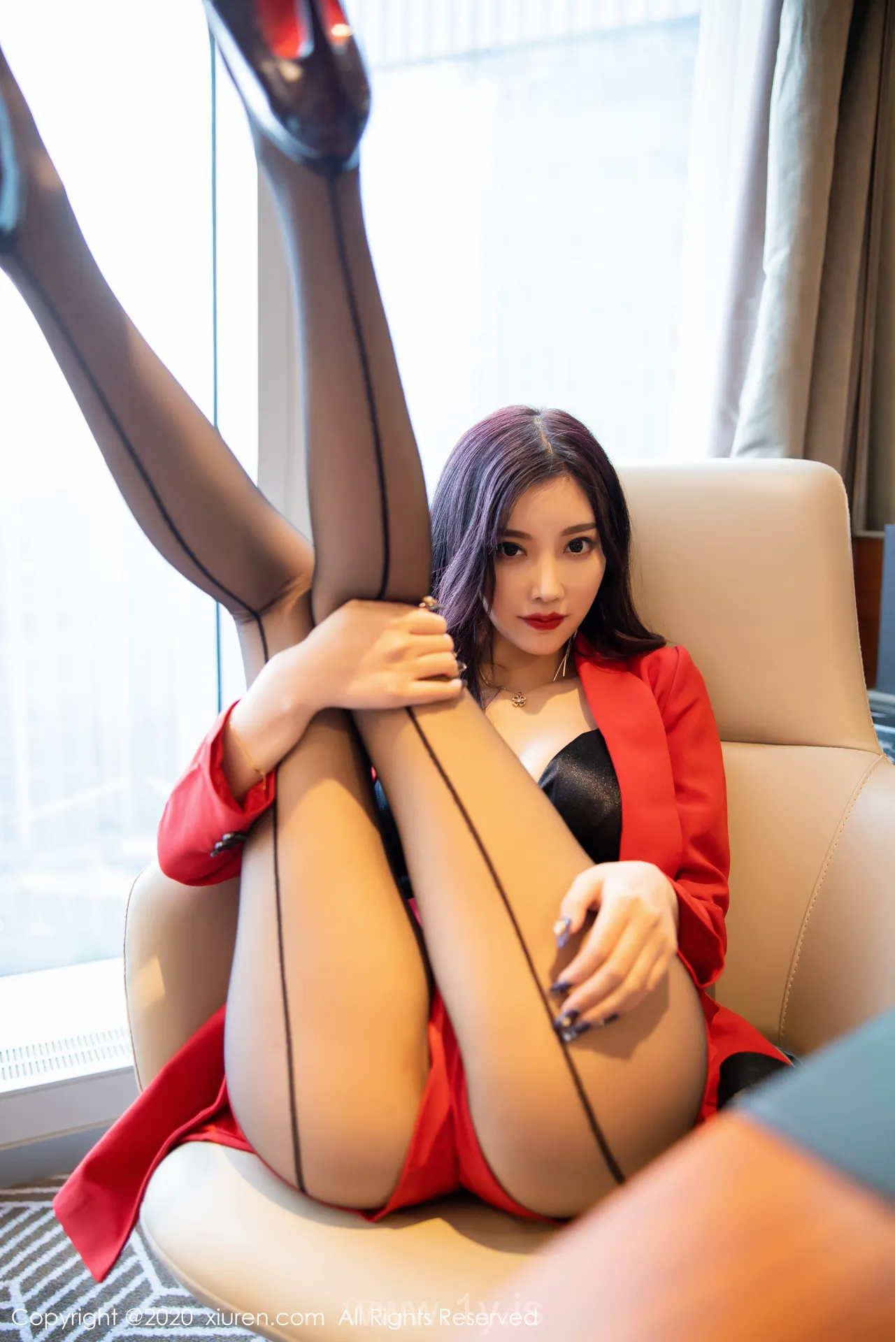 XIUREN(秀人网) NO.2069 Exquisite & Well Done Asian Babe 杨晨晨sugar