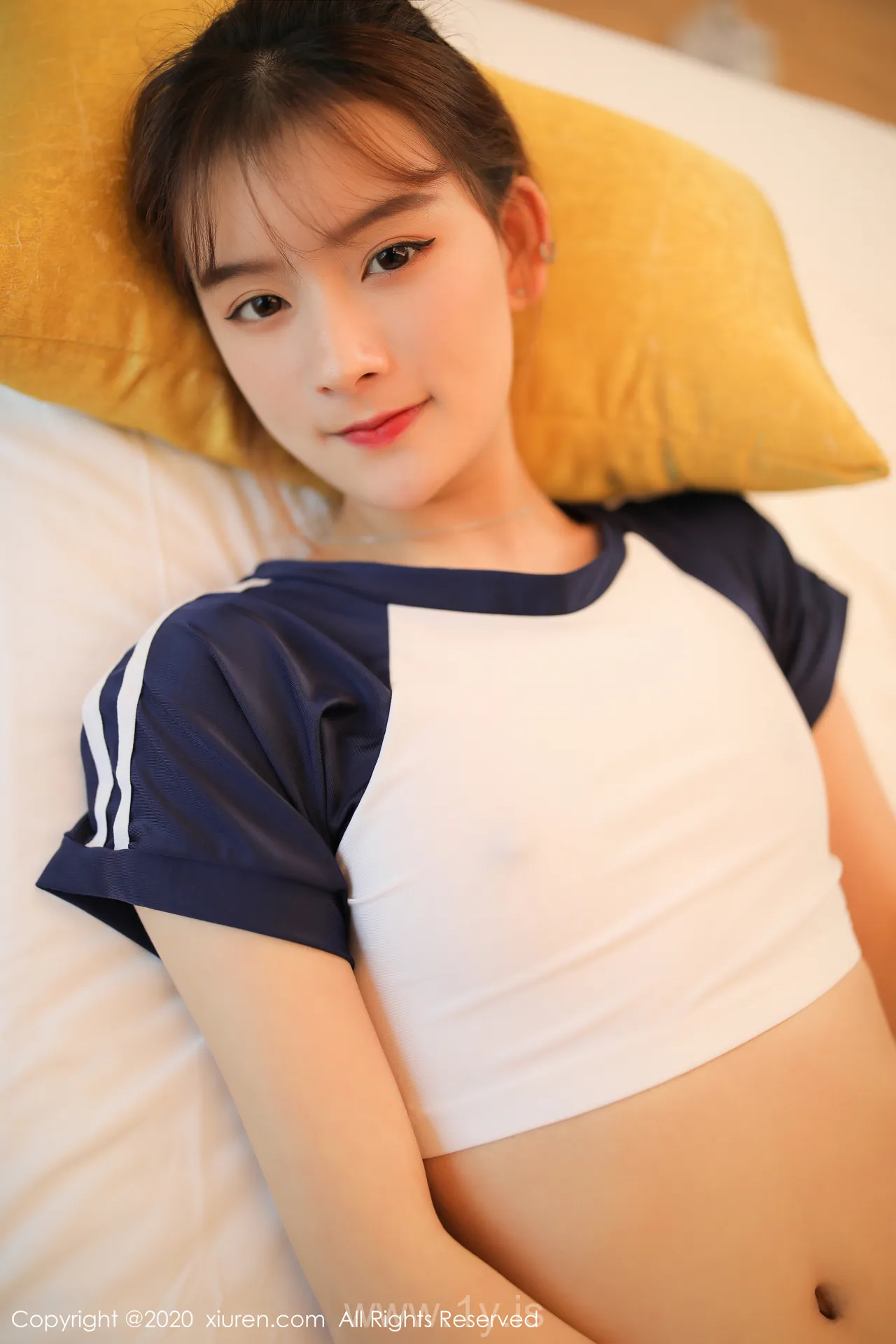 XIUREN(秀人网) NO.2102 Cute & Decent Asian Girl Bonnie周熙