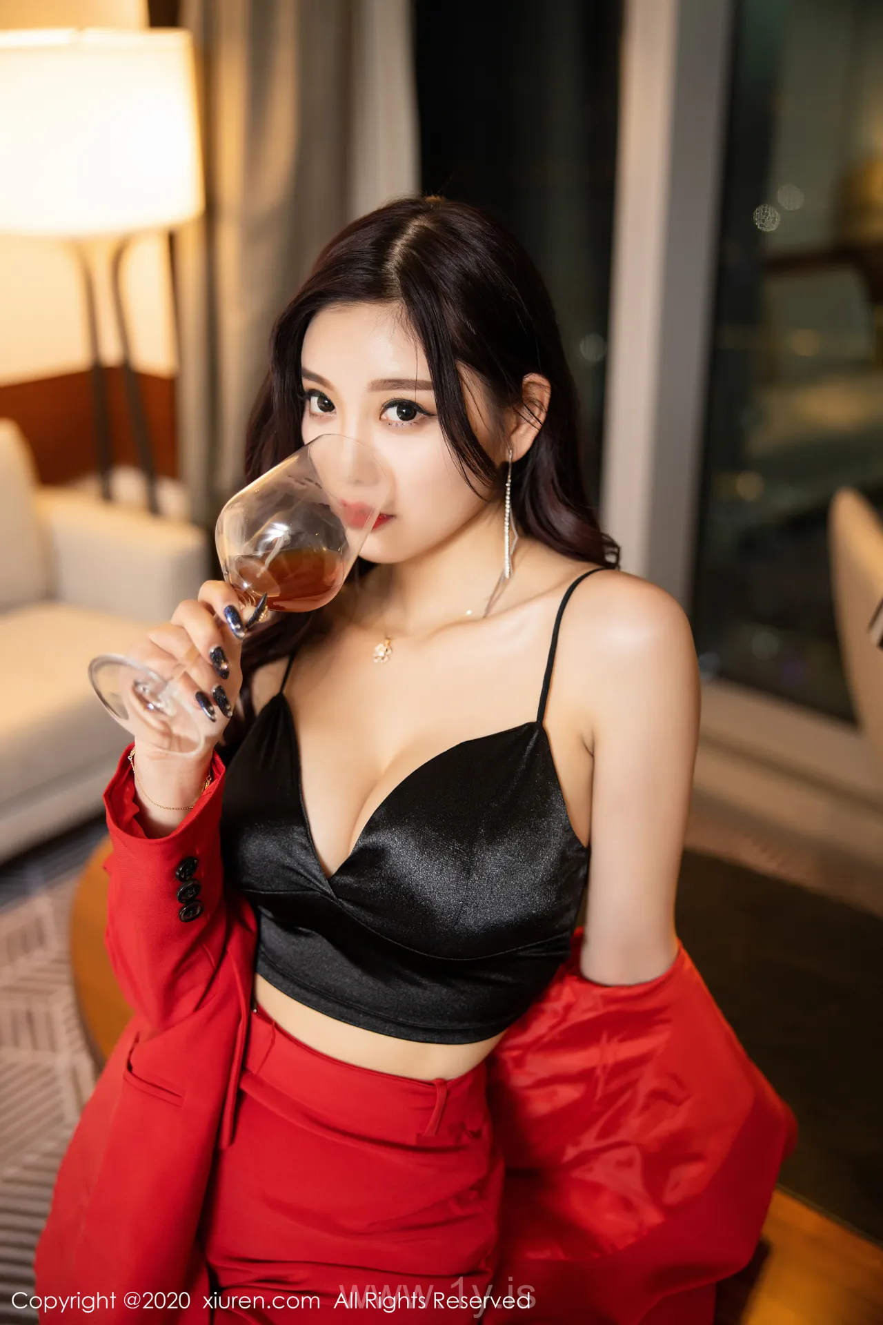 XIUREN(秀人网) NO.2122 Pretty & Attractive Asian Beauty 杨晨晨sugar