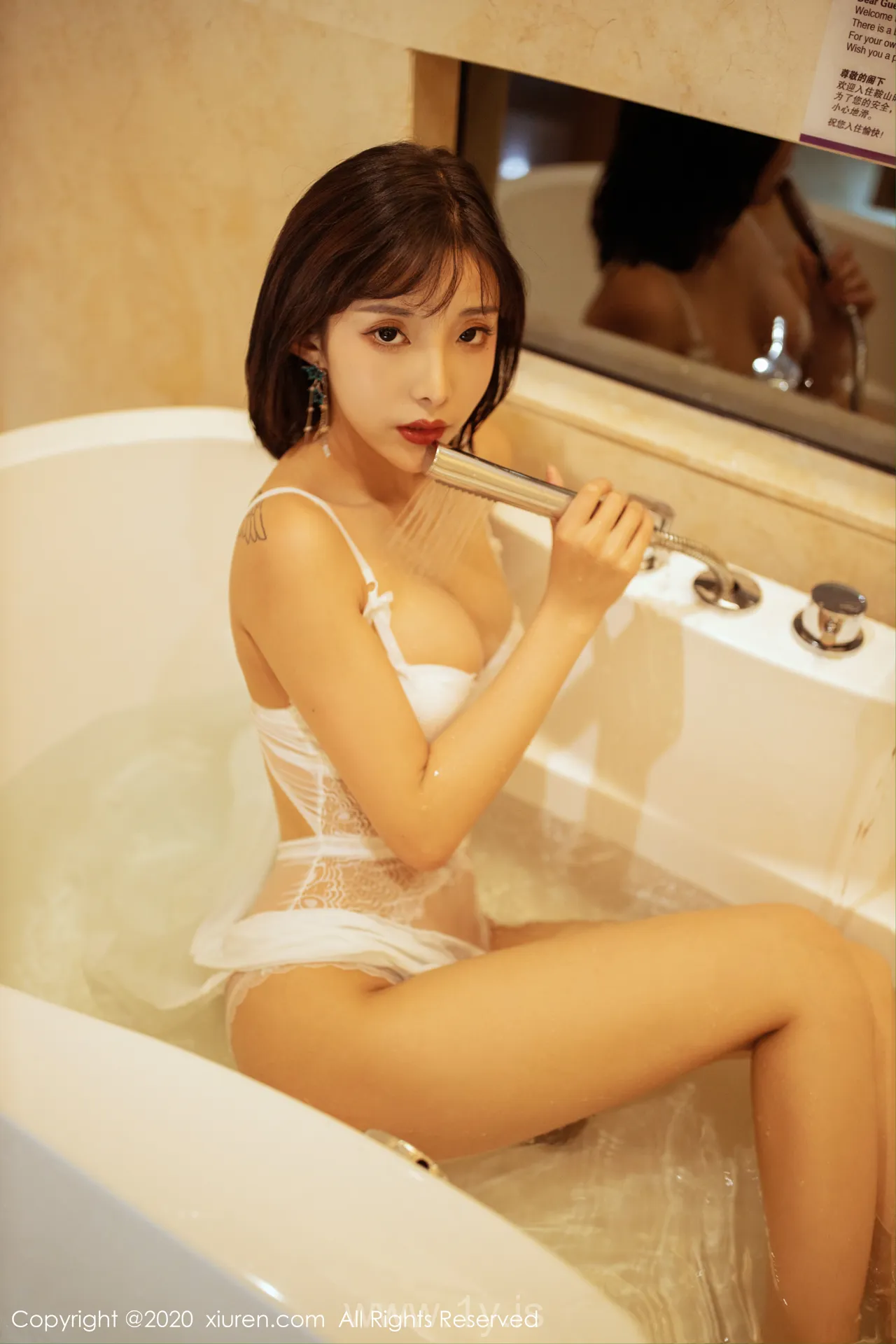 XIUREN(秀人网) NO.2158 Irresistible Asian Mature Princess 陈小喵