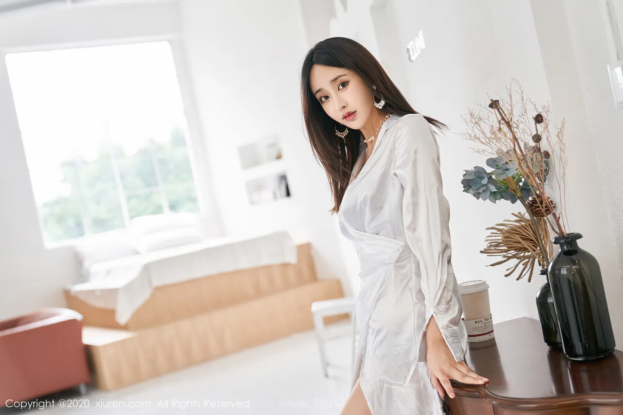 XIUREN(秀人网) NO.2273 Stunning & Slim Asian Women 林子欣Freya
