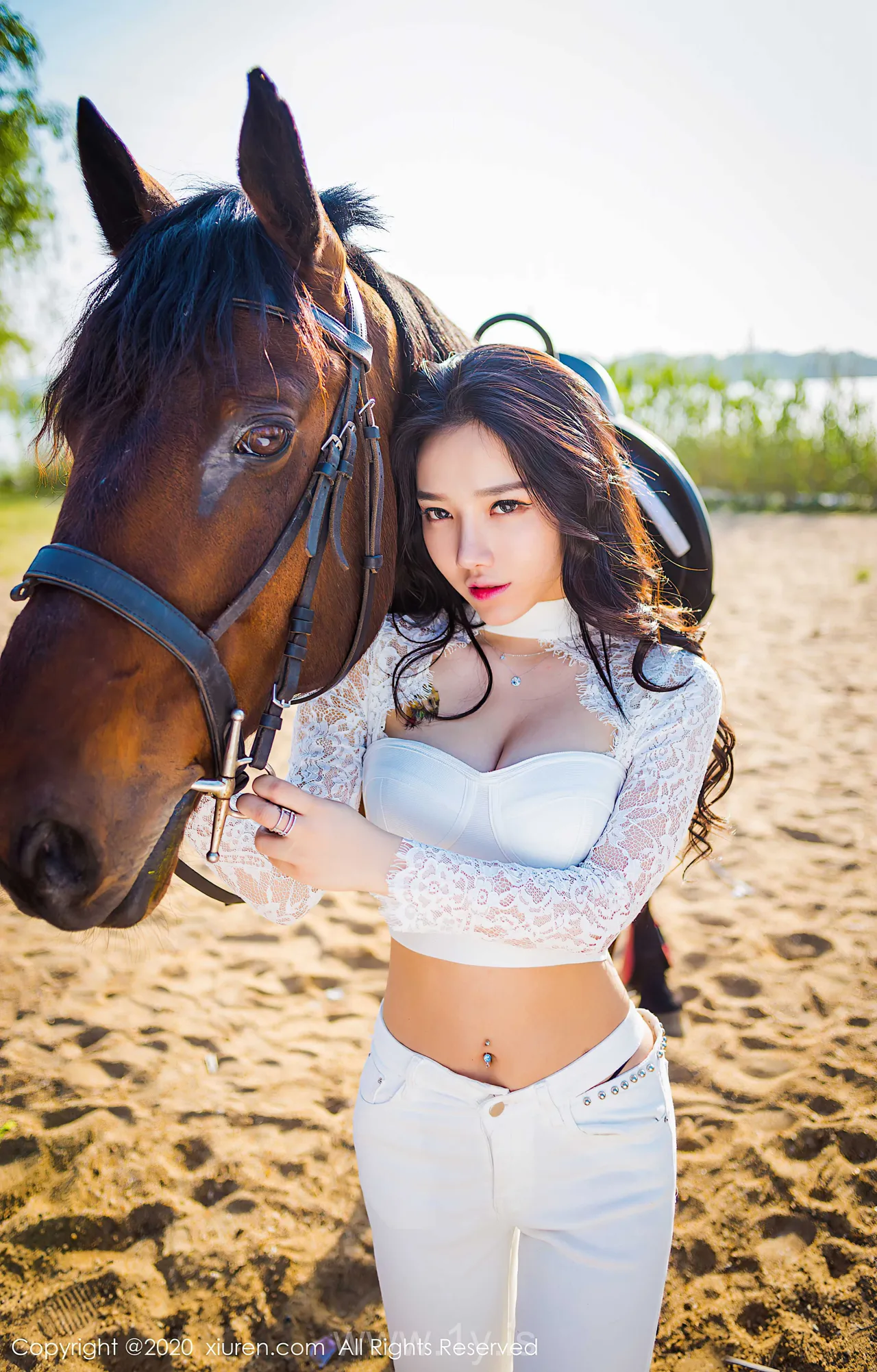XIUREN(秀人网) NO.2380 Decent & Hot Asian Model 夏雪爱
