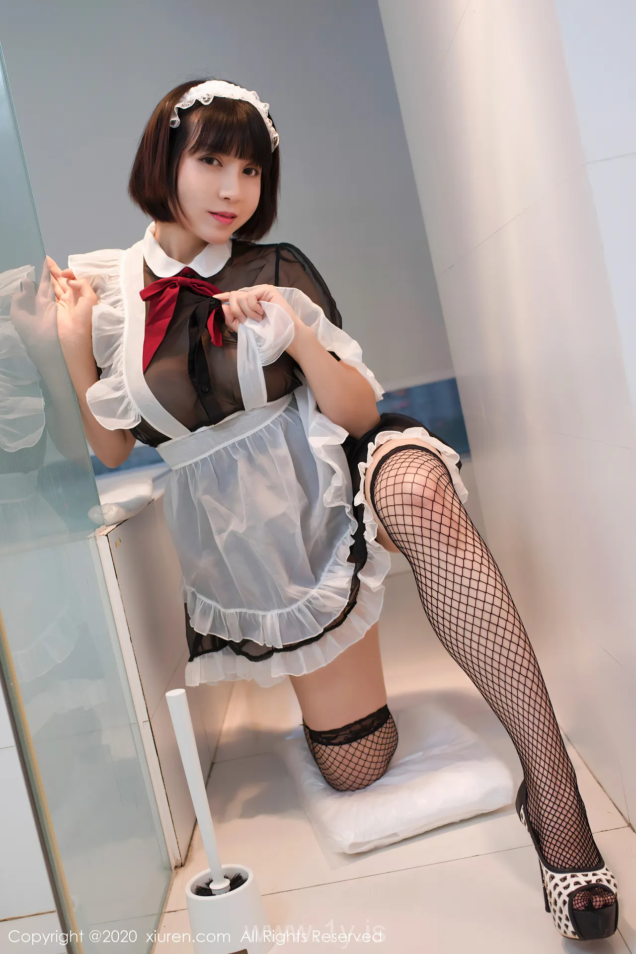 XIUREN(秀人网) NO.2494 Refined Chinese Hottie 妩媚女仆管家安妮斯朵拉_Ann