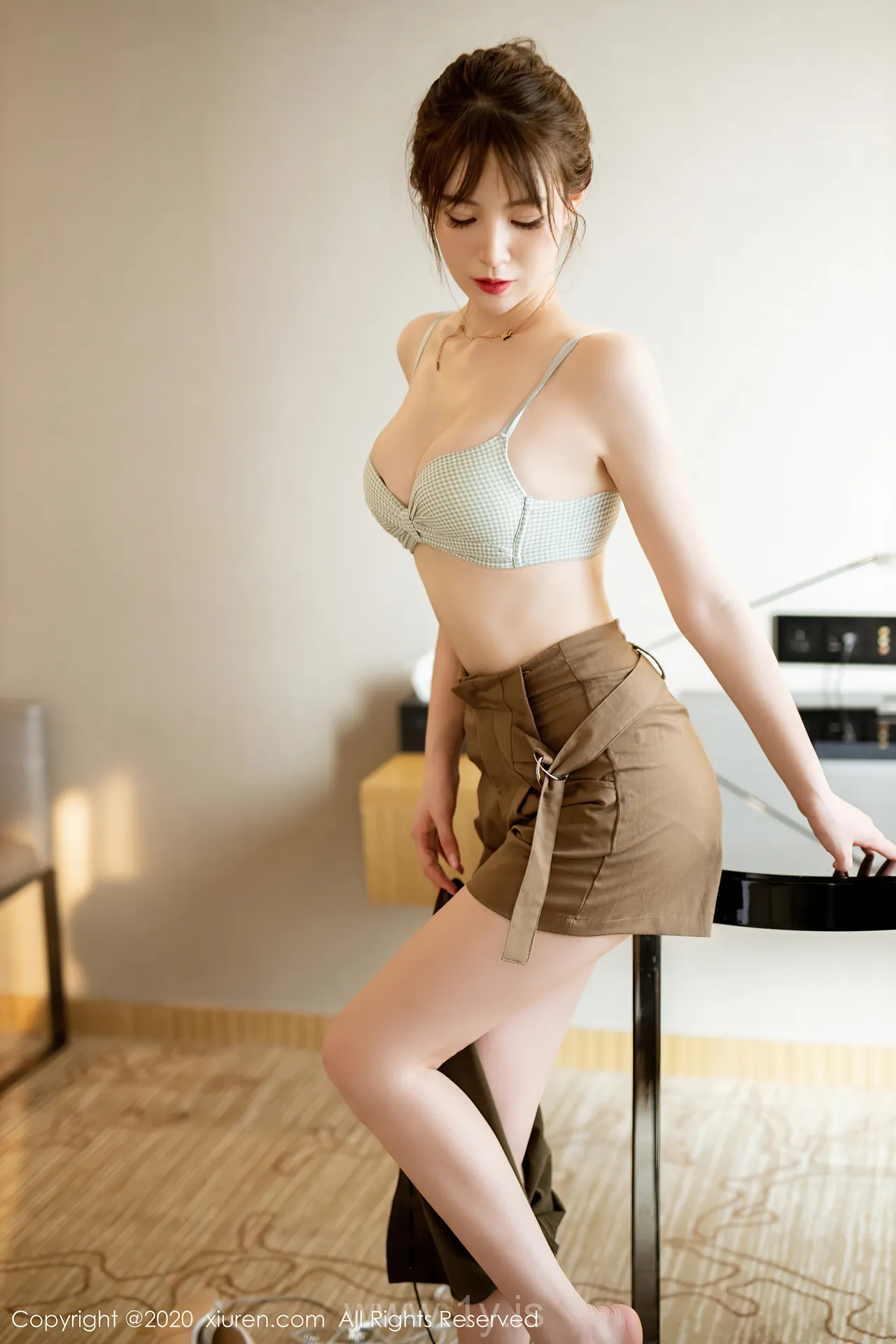 XIUREN(秀人网) NO.2522 Sexy & Classy Asian Belle yoo优优