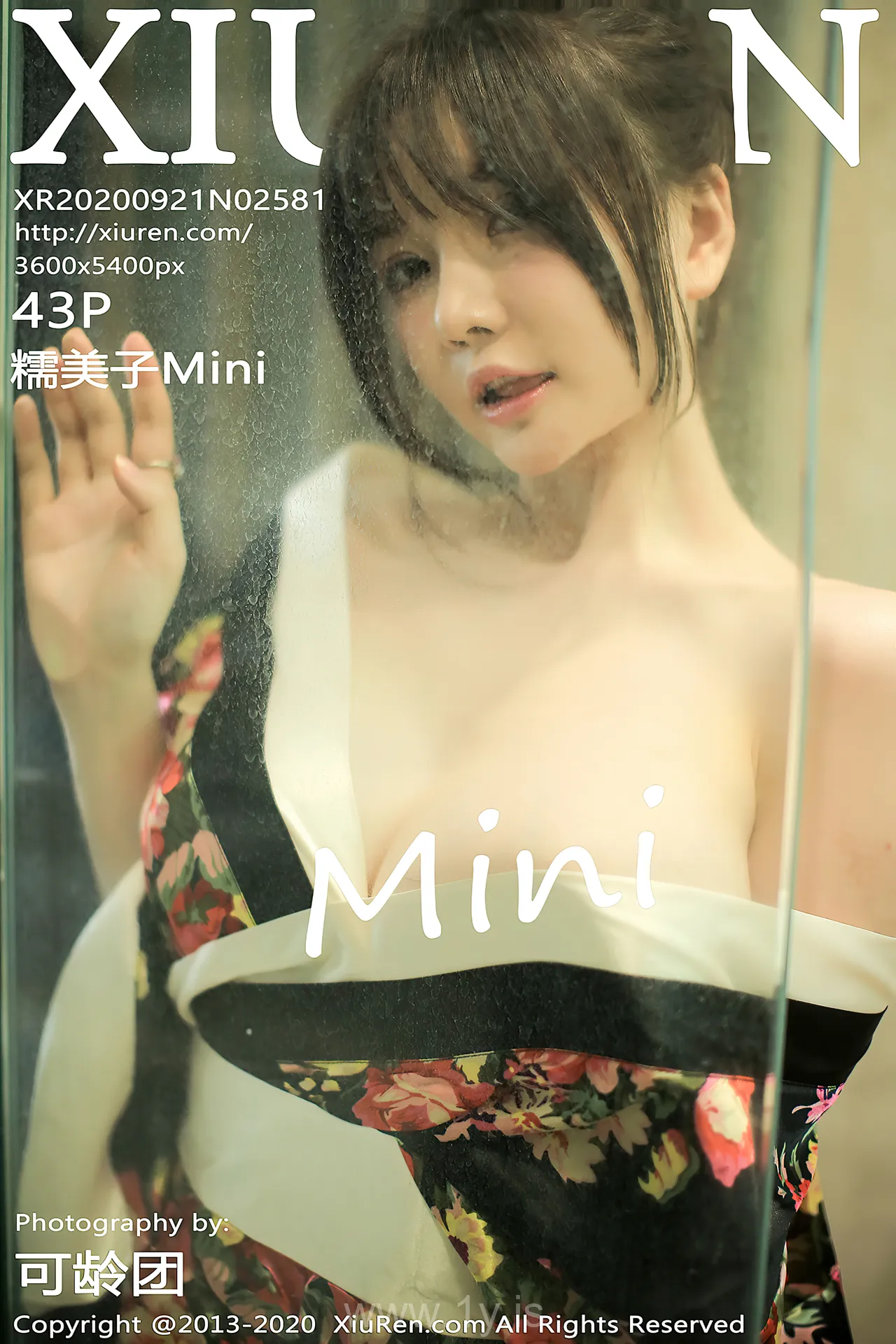 XIUREN(秀人网) NO.2581 Classy & Slim Chinese Belle 糯美子Mini