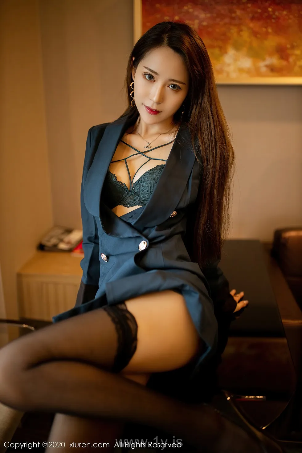 XIUREN(秀人网) NO.2606 Good-looking & Extraordinary Asian Girl 丽质模特周慕汐baby