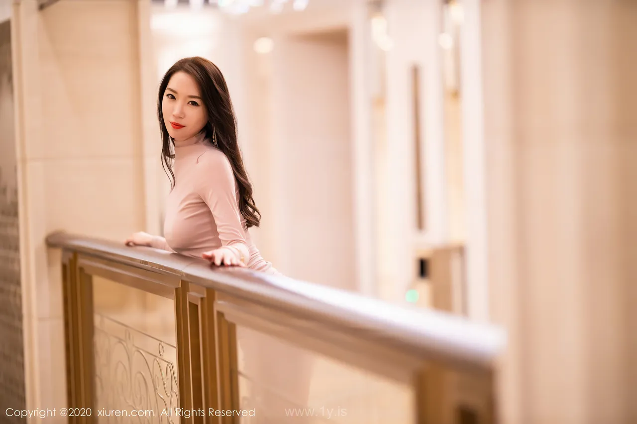 XIUREN(秀人网) NO.2677 Exquisite & Cute Chinese Mature Princess 梦心月