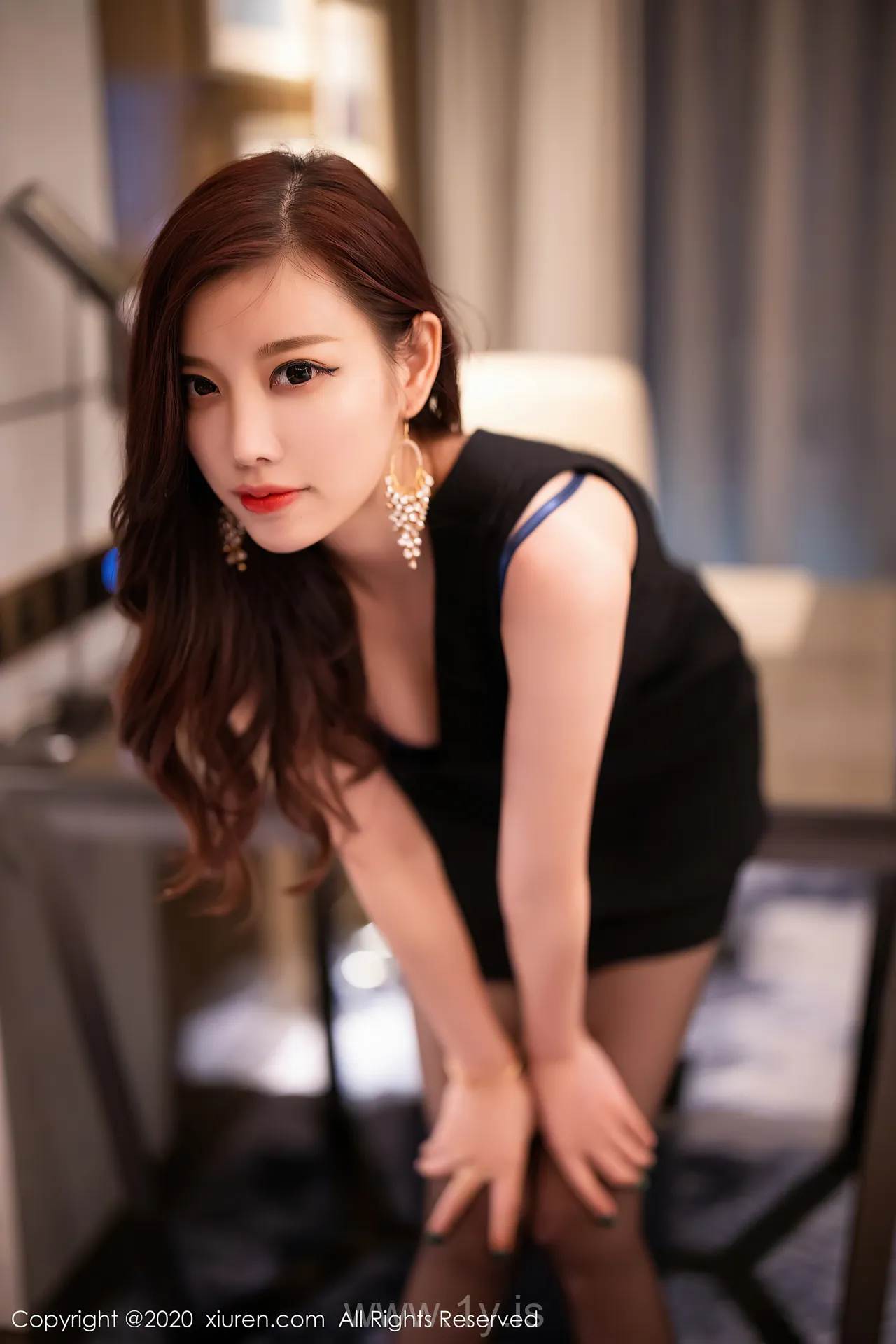XIUREN(秀人网) NO.2704 Delightful & Fancy Asian Goddess 杨晨晨SUGAR