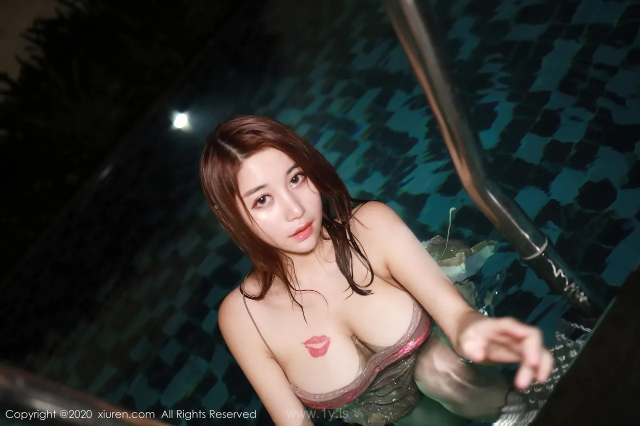 XIUREN(秀人网) NO.2779 Classy & Nice-looking Asian Model 美七Mia