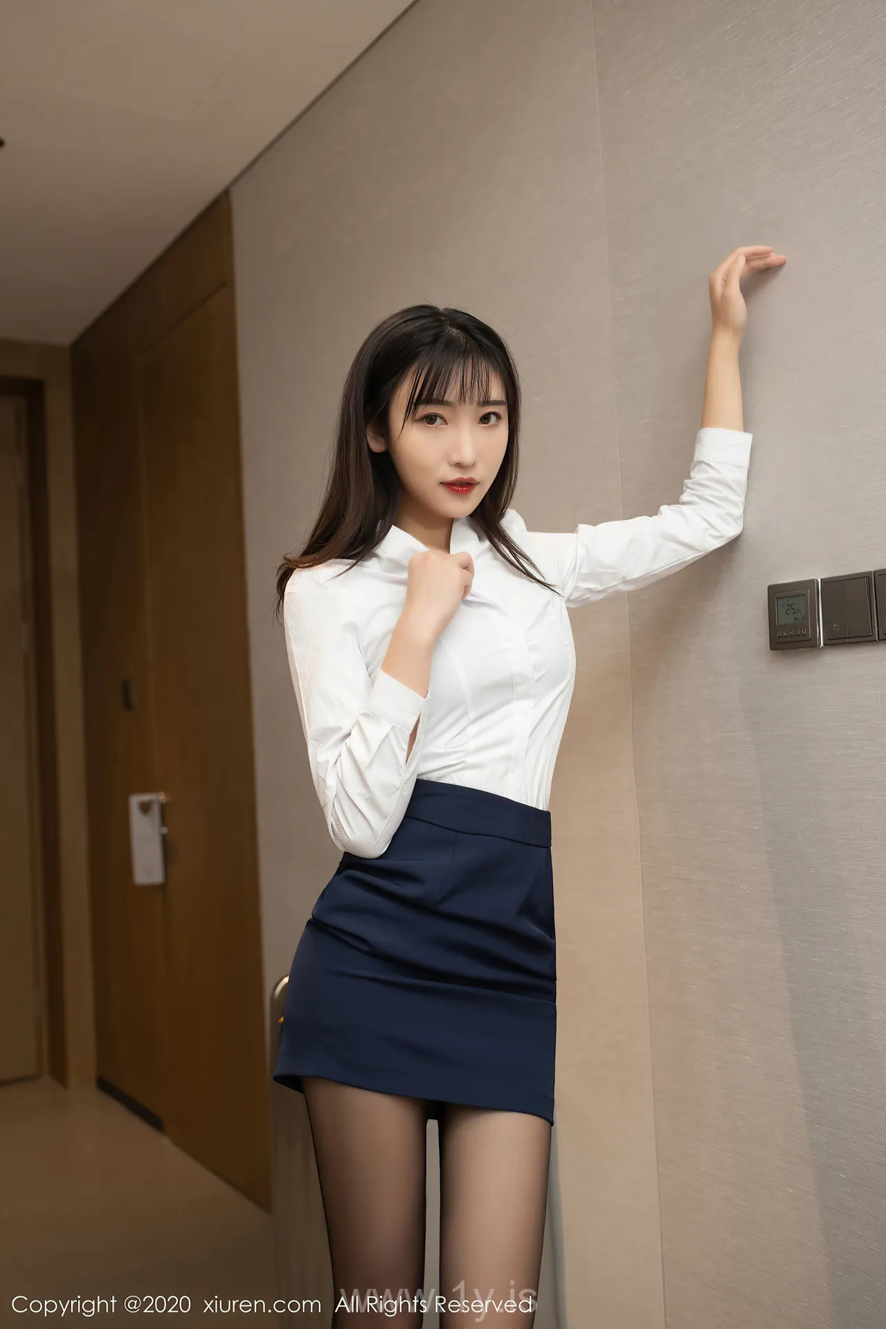 XIUREN(秀人网) NO.2882 Lovely Asian Belle 陆萱萱