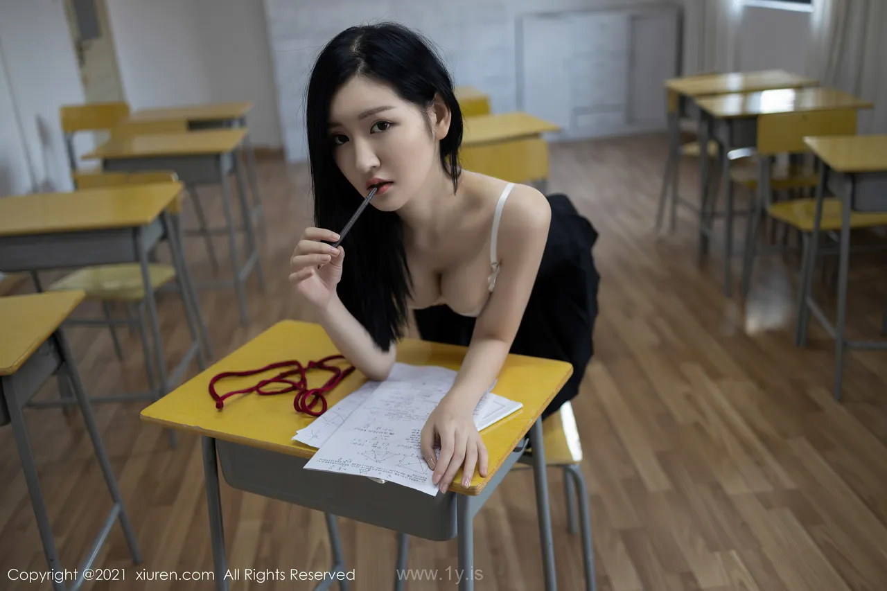 XIUREN(秀人网) NO.2970 Classy & Attractive Asian Chick 沈梦瑶