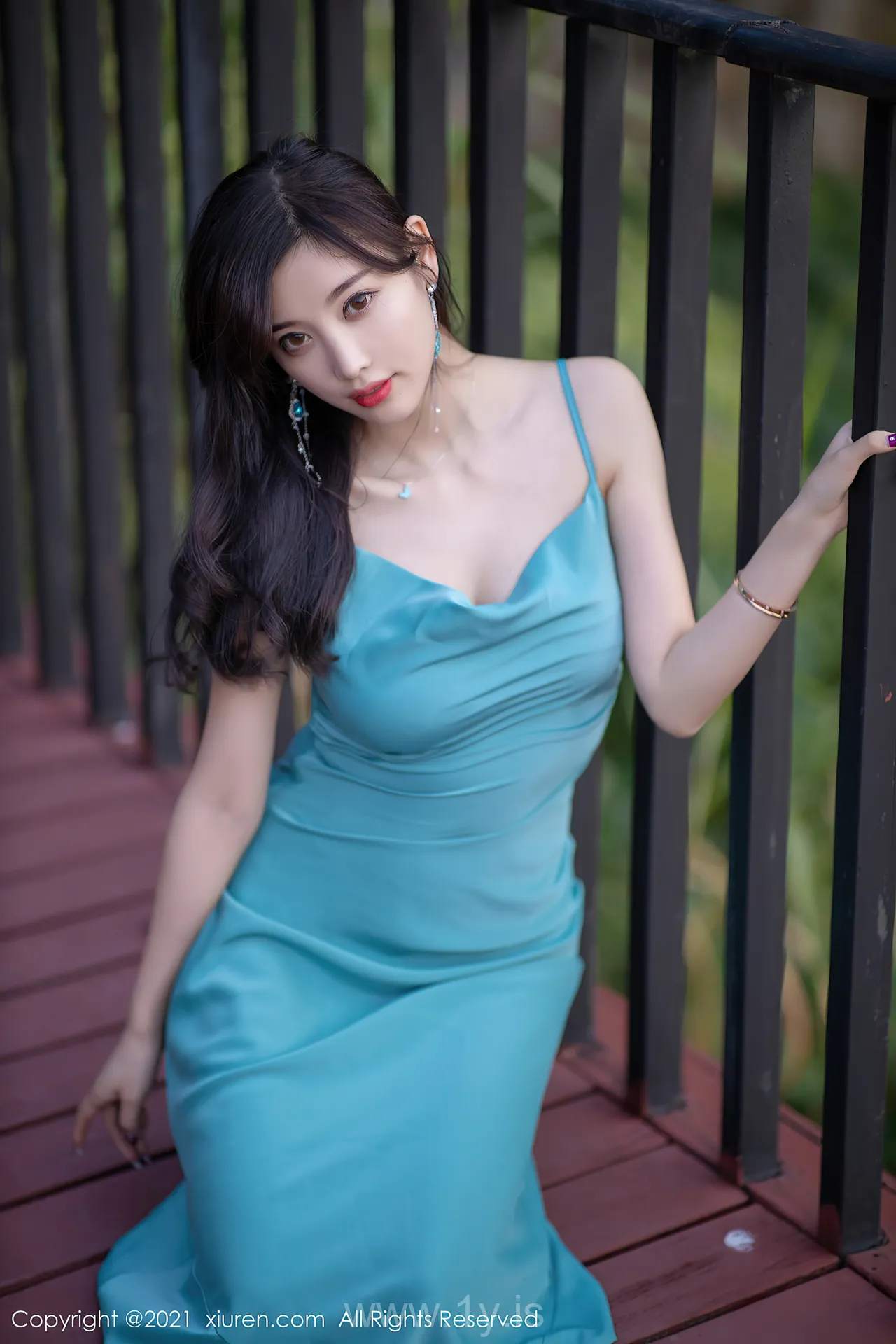 XIUREN(秀人网) NO.2997 Good-looking & Gorgeous Chinese Cutie 杨晨晨sugar