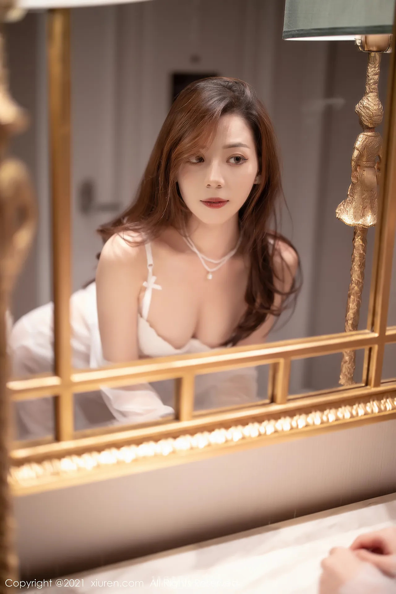 XIUREN(秀人网) NO.3045 Fashionable & Pretty Asian Hottie 言沫