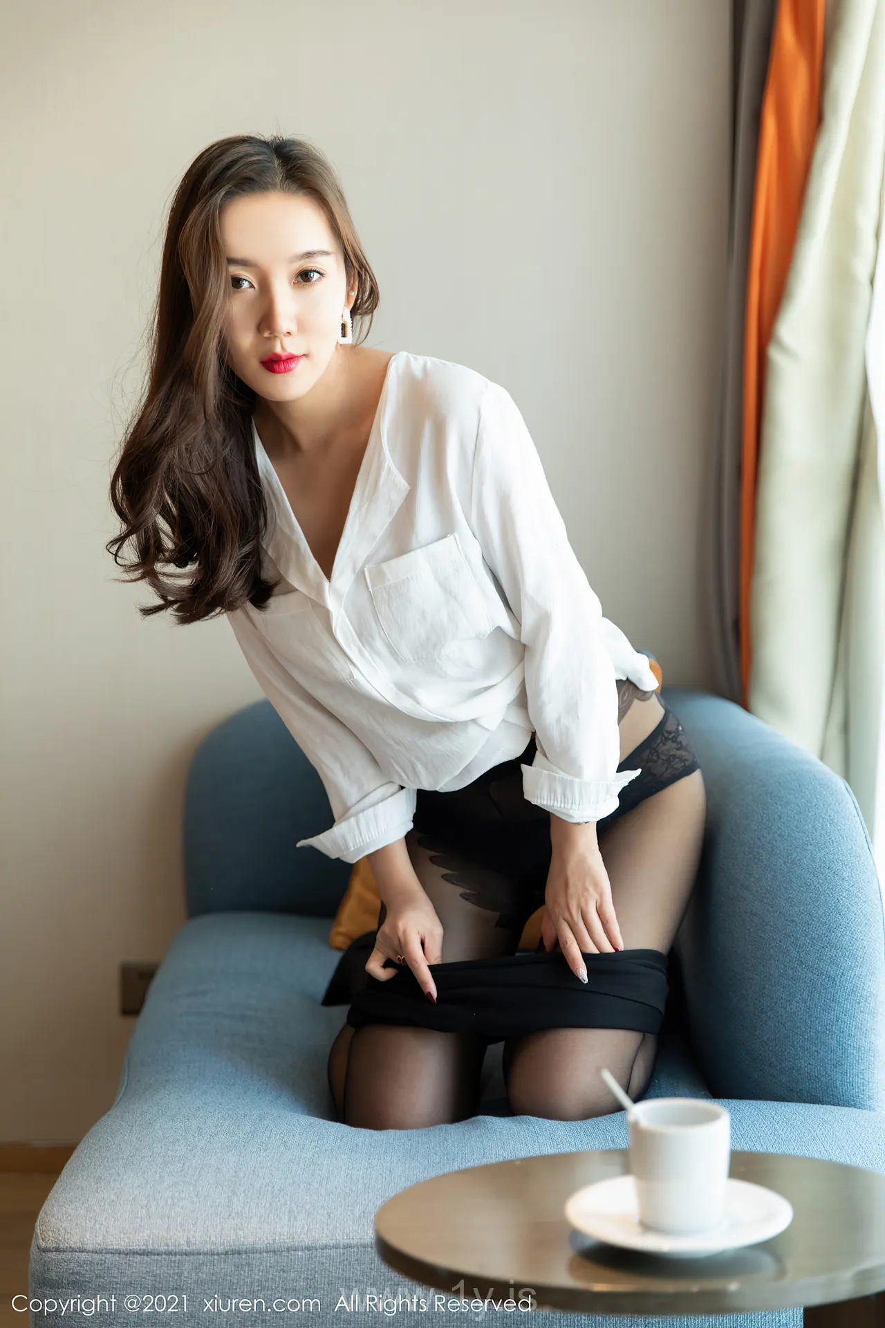 XIUREN(秀人网) NO.3049 Adorable Chinese Girl 艾静香