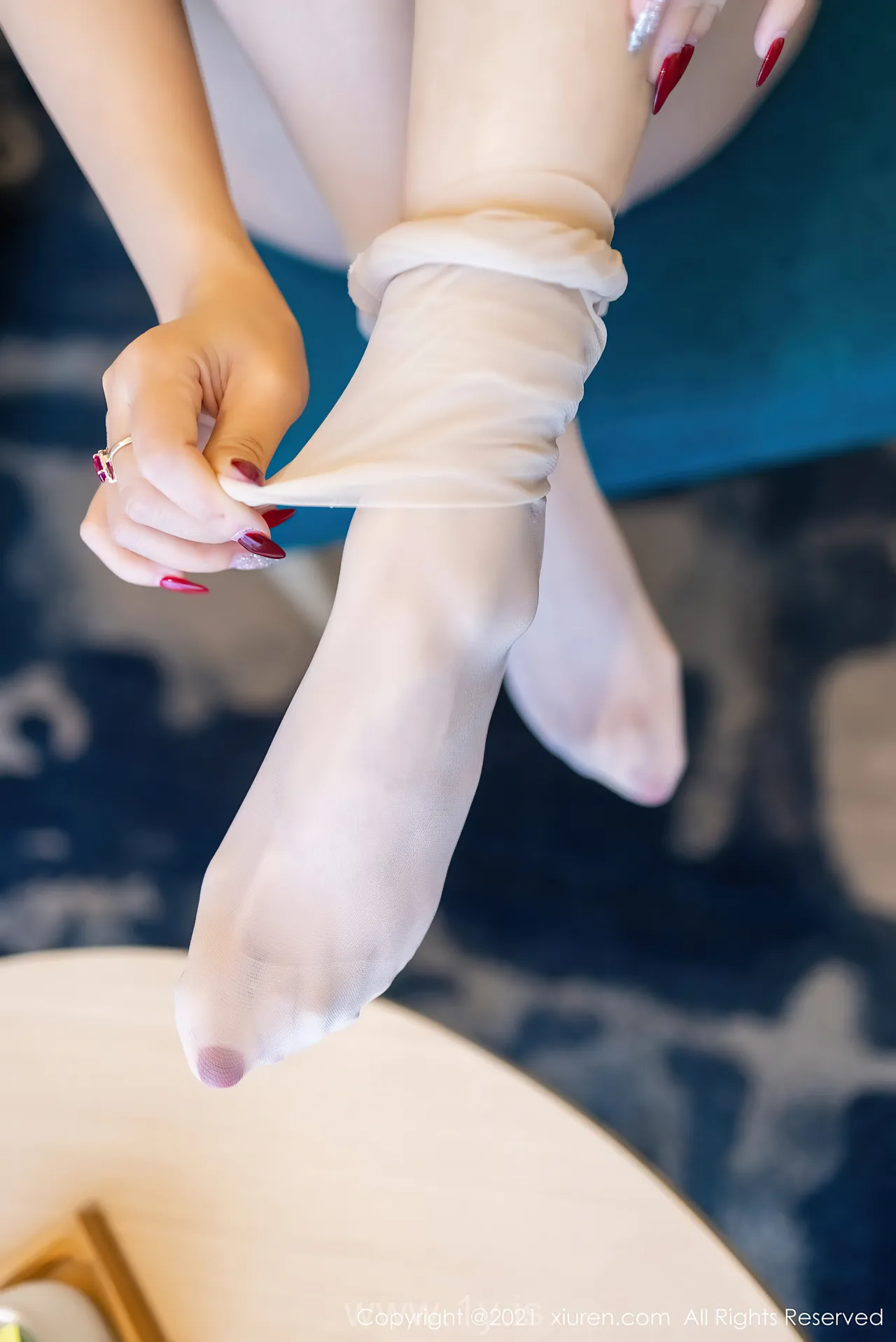 XIUREN(秀人网) NO.3080 Charming & Slim Asian Cutie 艾静香