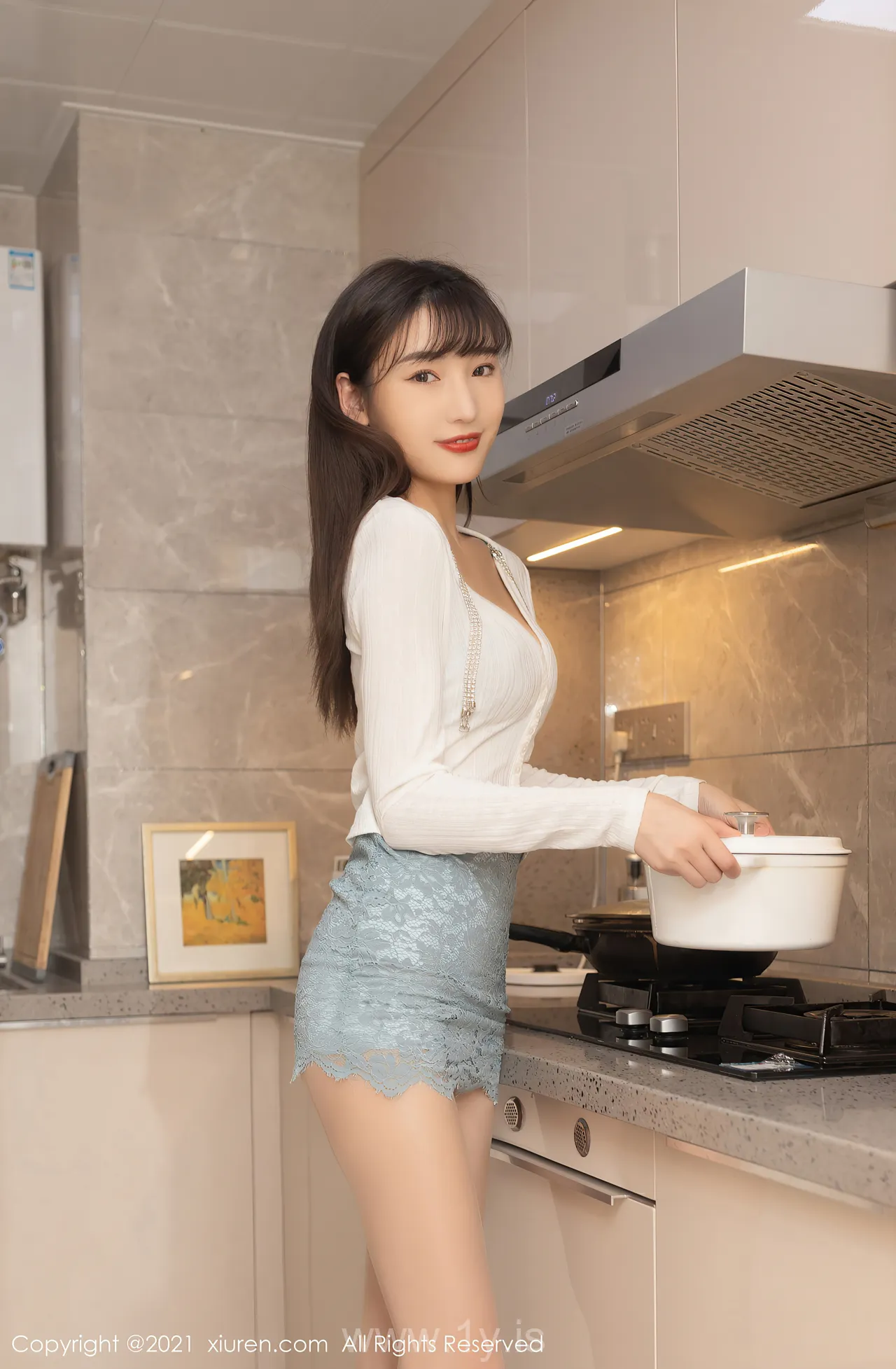 XIUREN(秀人网) NO.3084 Gorgeous & Attractive Asian Chick 陆萱萱