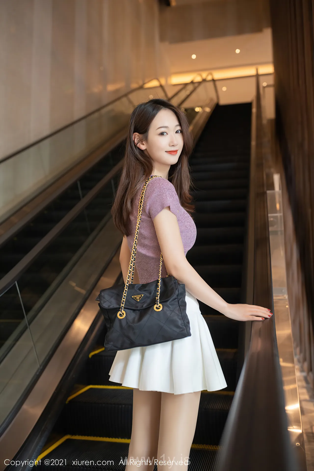 XIUREN(秀人网) NO.3090 Pretty & Fair Chinese Homebody Girl 唐安琪