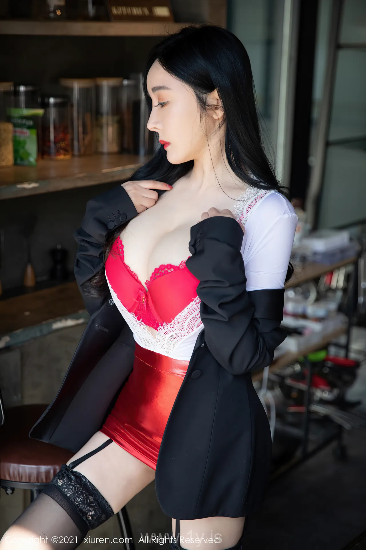 XIUREN(秀人网) NO.3148 Charming & Irresistible Asian Goddess 允爾