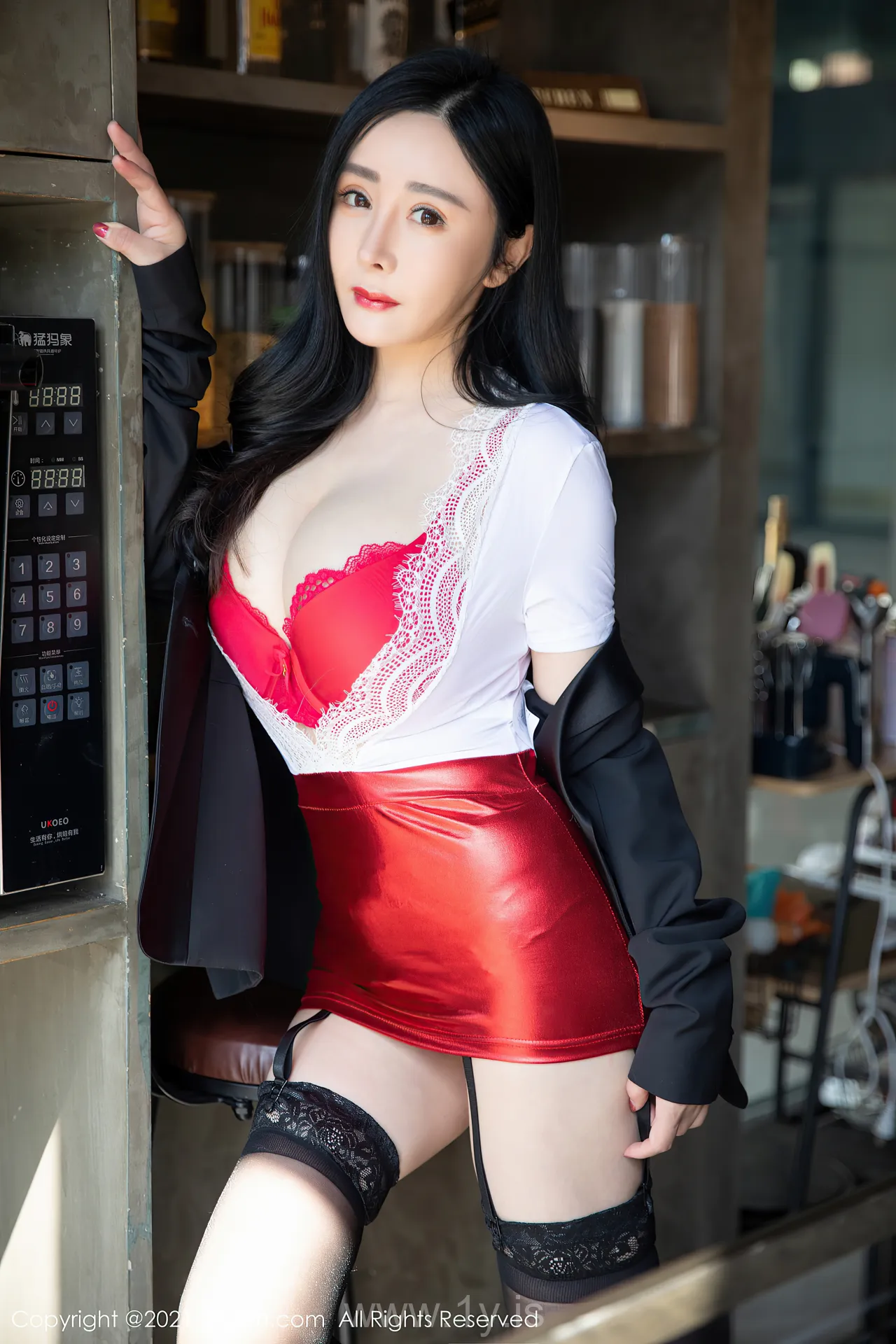 XIUREN(秀人网) NO.3148 Charming & Irresistible Asian Goddess 允爾