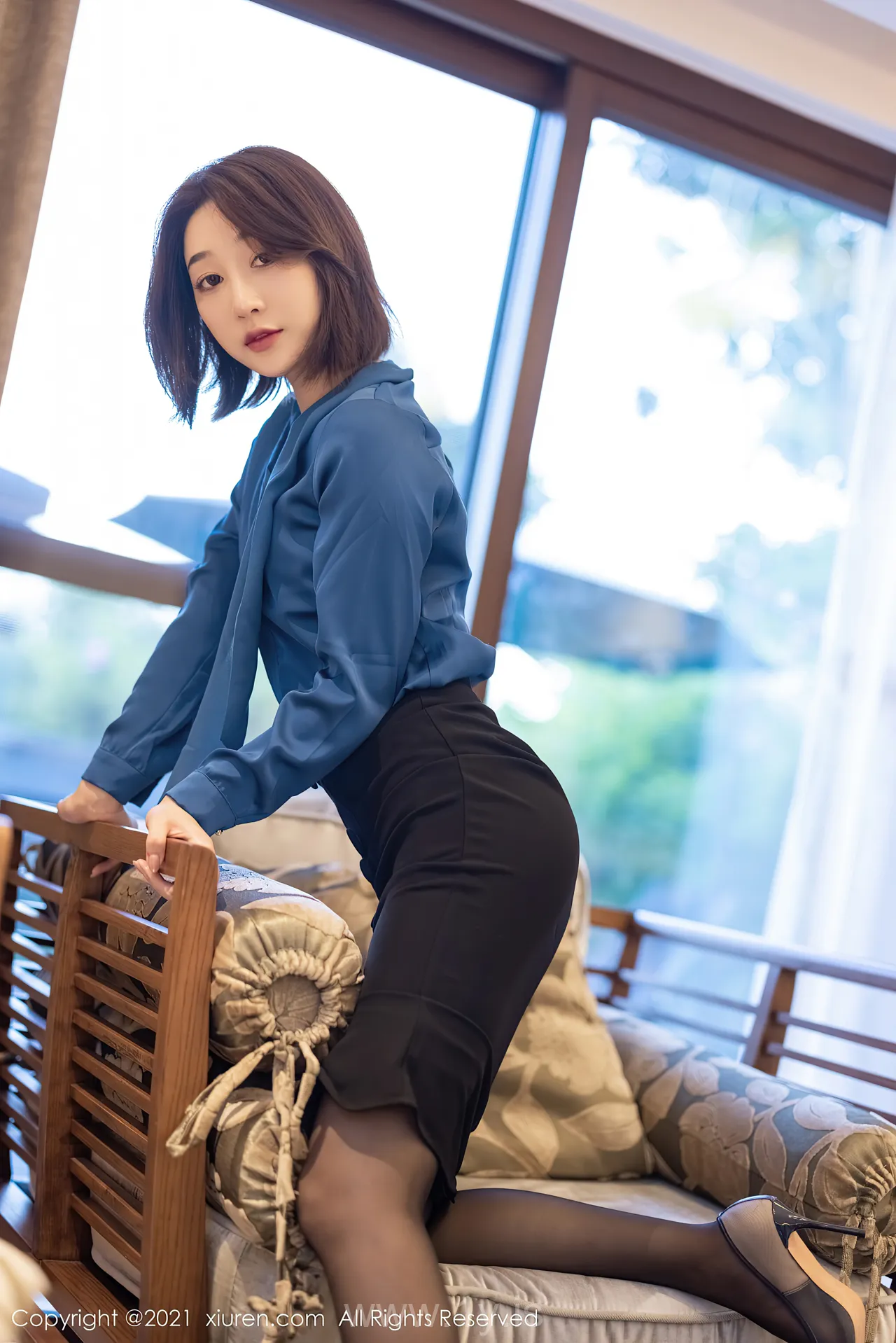 XIUREN(秀人网) NO.3182 Fashionable Chinese Model 九月生_