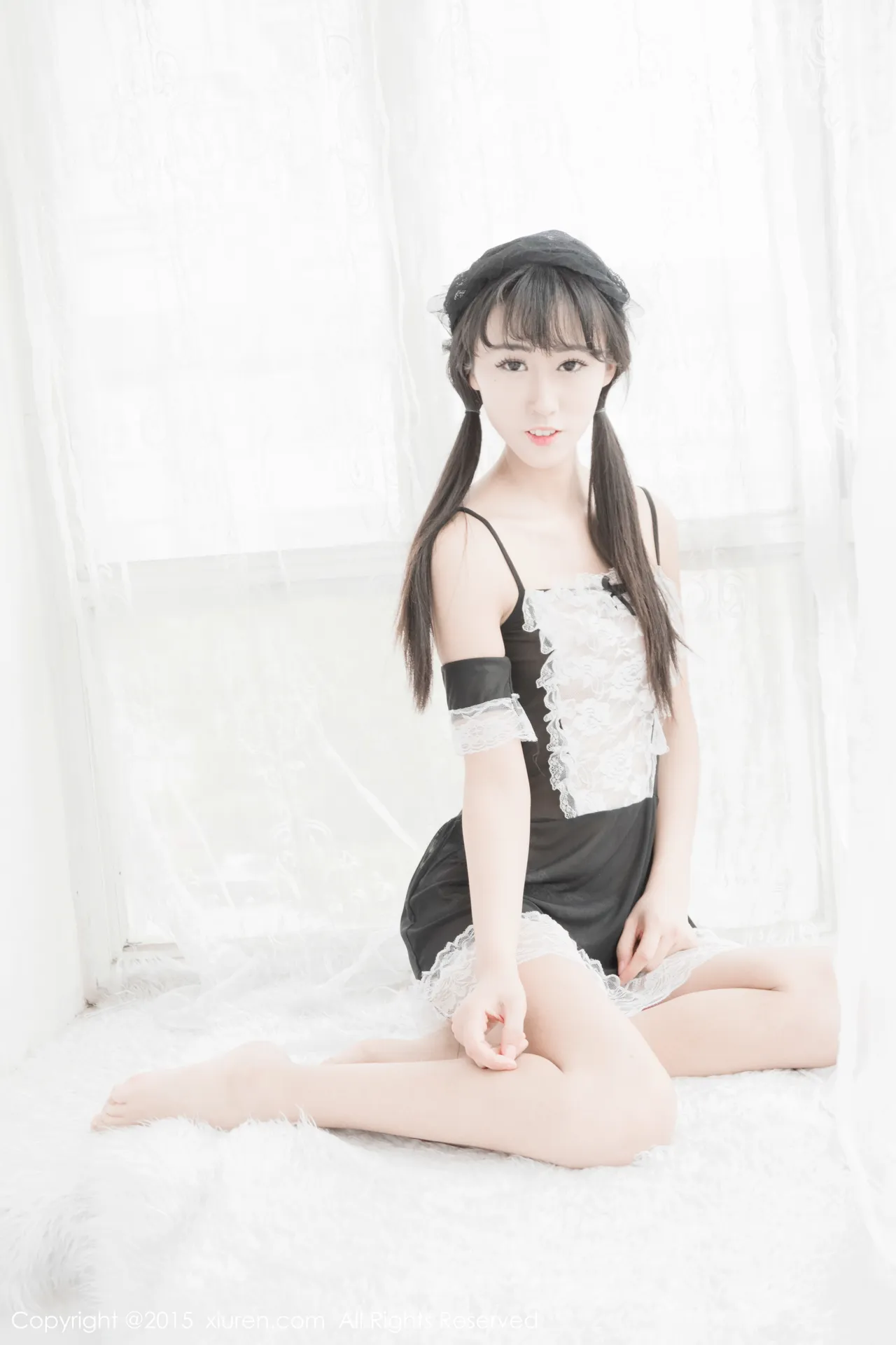 XIUREN(秀人网) NO.319 Well-developed & Stylish Asian Cougar 素素subaby