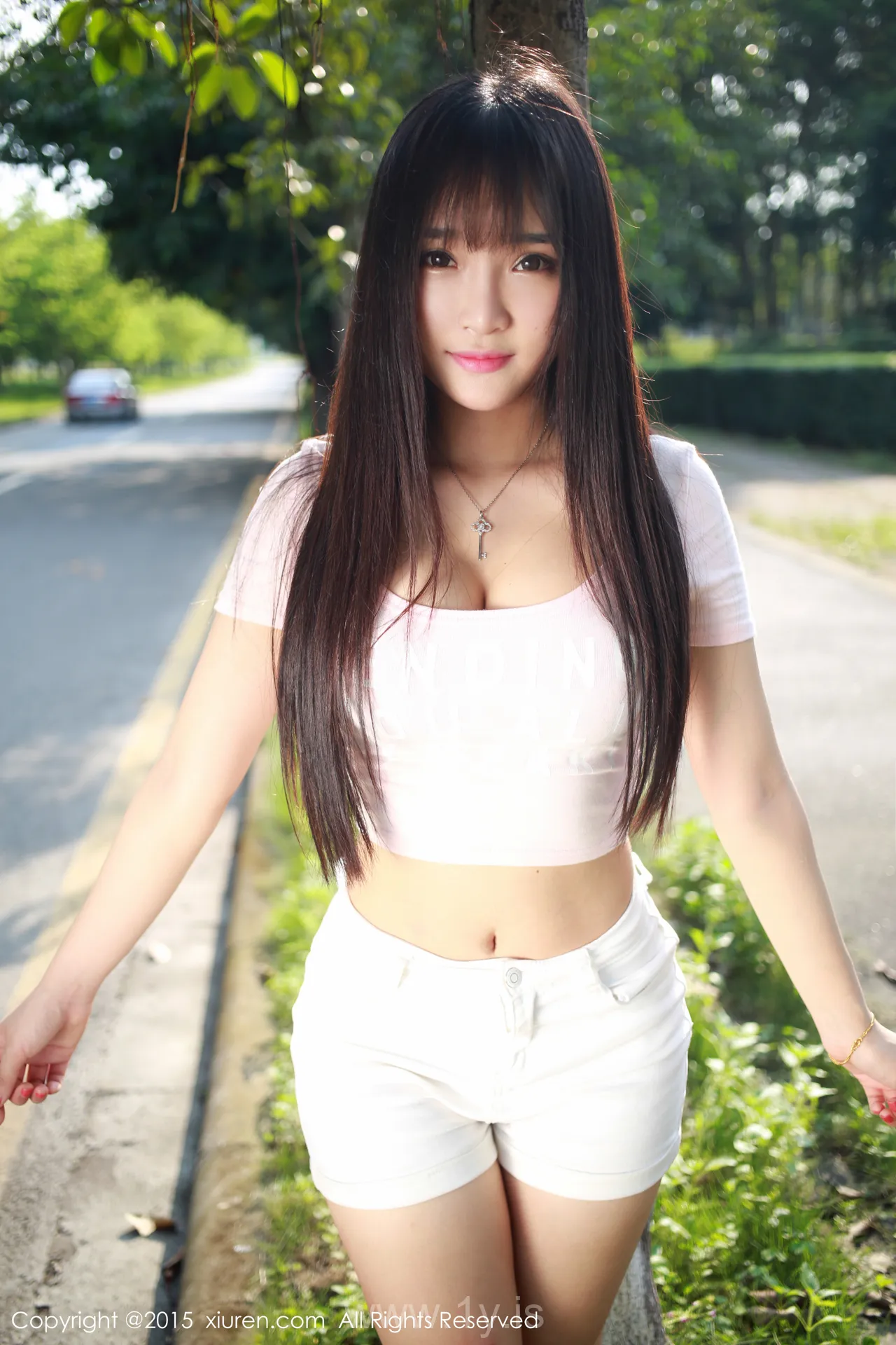 XIUREN(秀人网) NO.345 Slim & Good-looking Asian Teen 夏瑶baby