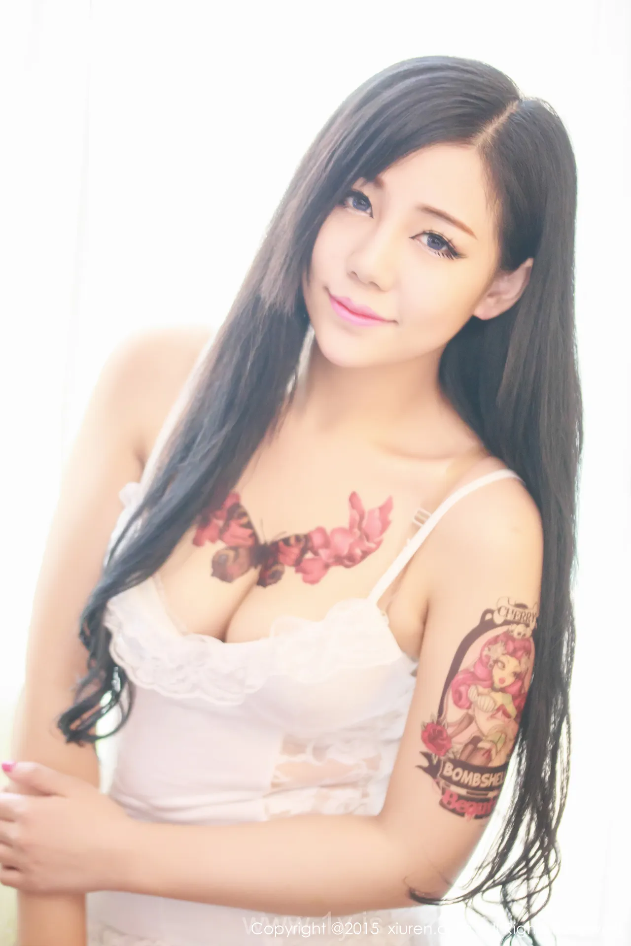 XIUREN(秀人网) NO.356 Cute Asian Girl 旭旭