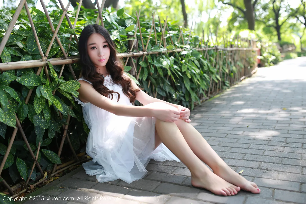 XIUREN(秀人网) NO.371 Breathtaking Asian Belle 梓萱Crystal