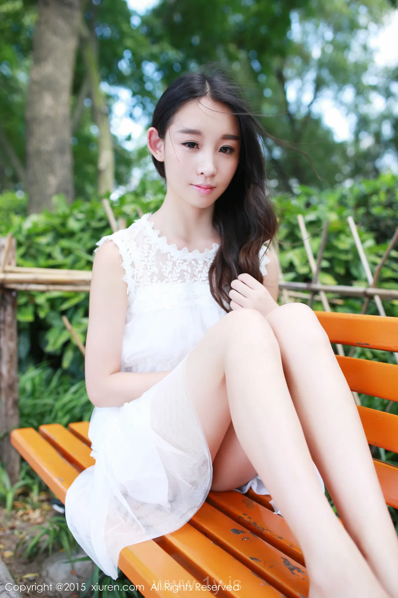 XIUREN(秀人网) NO.371 Breathtaking Asian Belle 梓萱Crystal