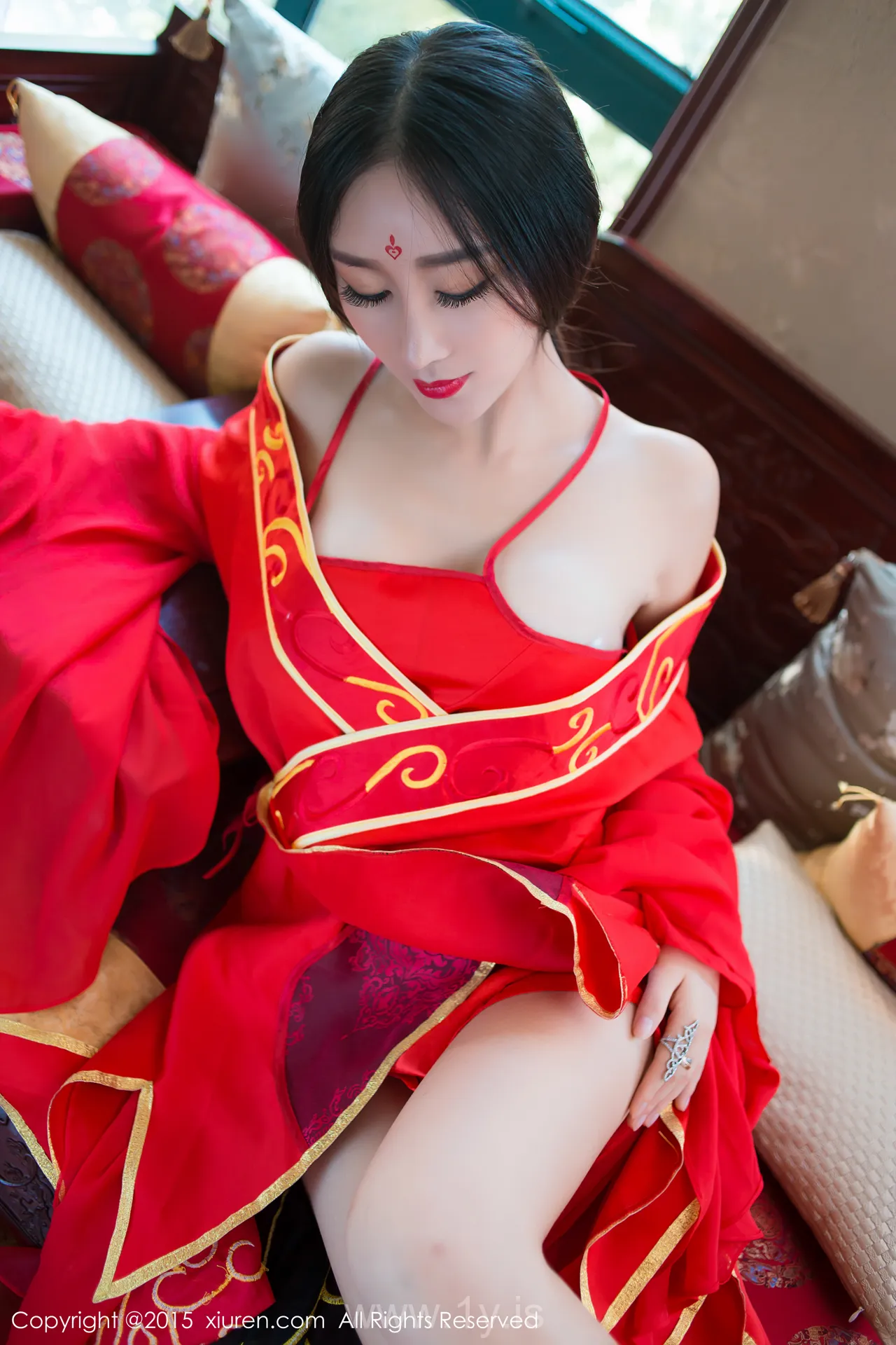 XIUREN(秀人网) NO.382 Knockout & Trendy Chinese Goddess 邹晶晶