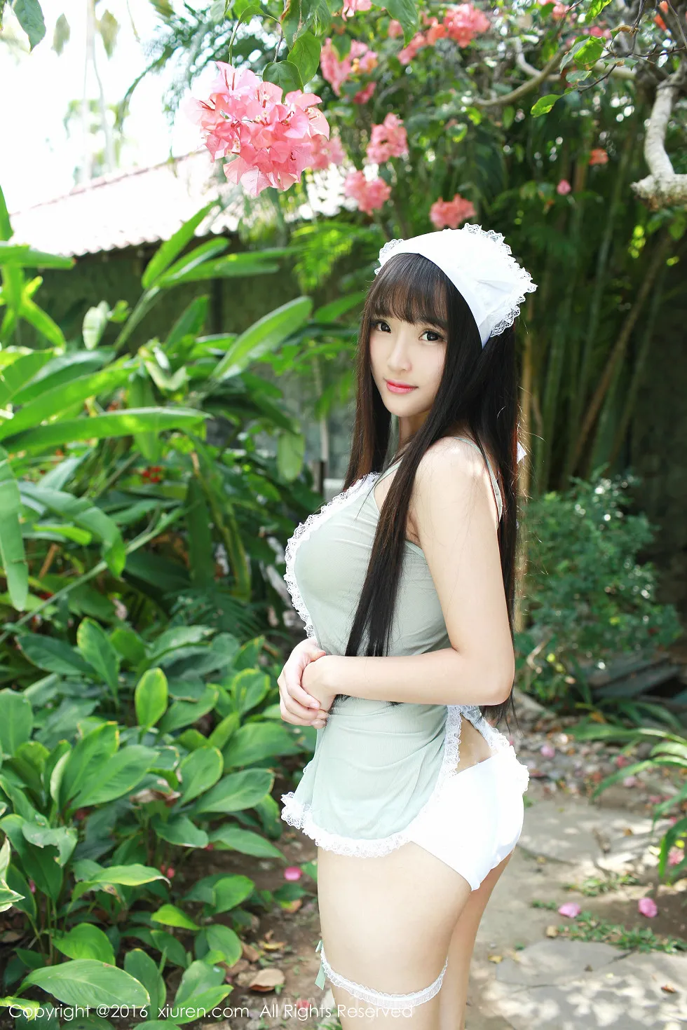 XIUREN(秀人网) NO.463 Lovely & Hot Chinese Beauty 嫩模夏瑶baby女仆制服