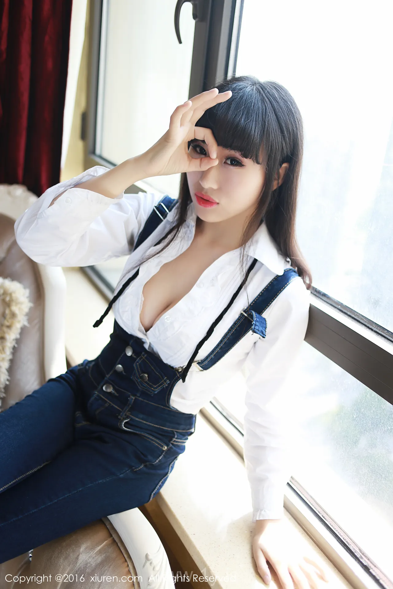 XIUREN(秀人网) NO.520 Good-looking & Attractive Chinese Girl 月音瞳