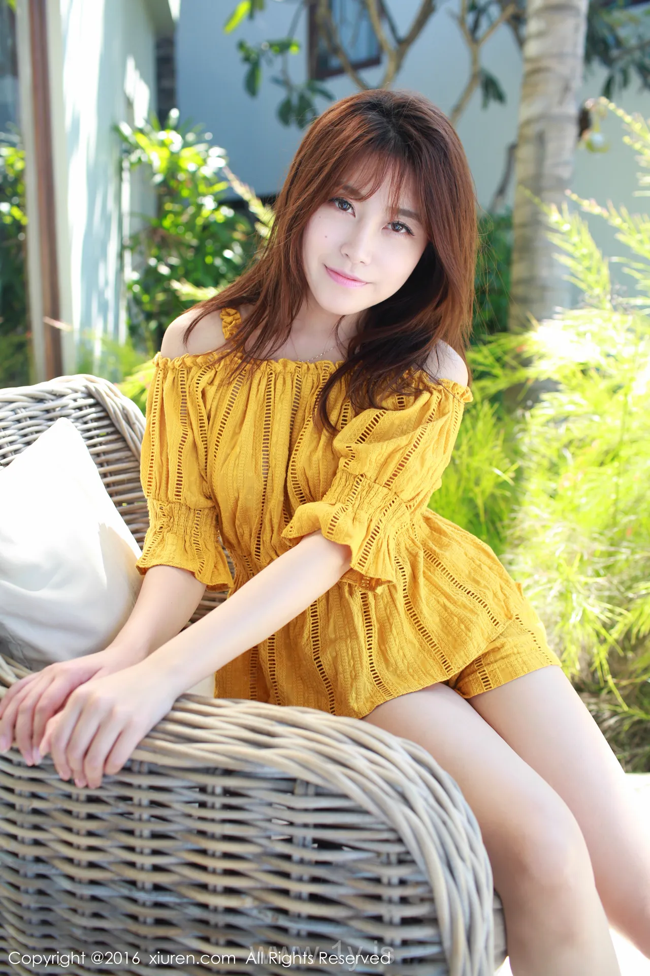 XIUREN(秀人网) NO.542 Fancy & Well Done Asian Cougar 许诺Sabrina