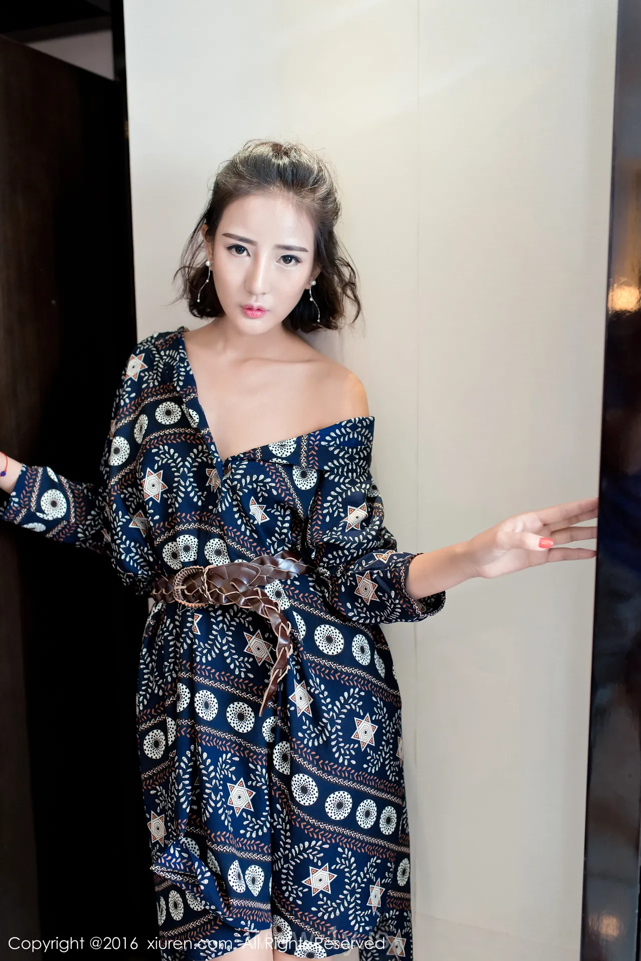 XIUREN(秀人网) NO.561 Cute Asian Homebody Girl 梅哥