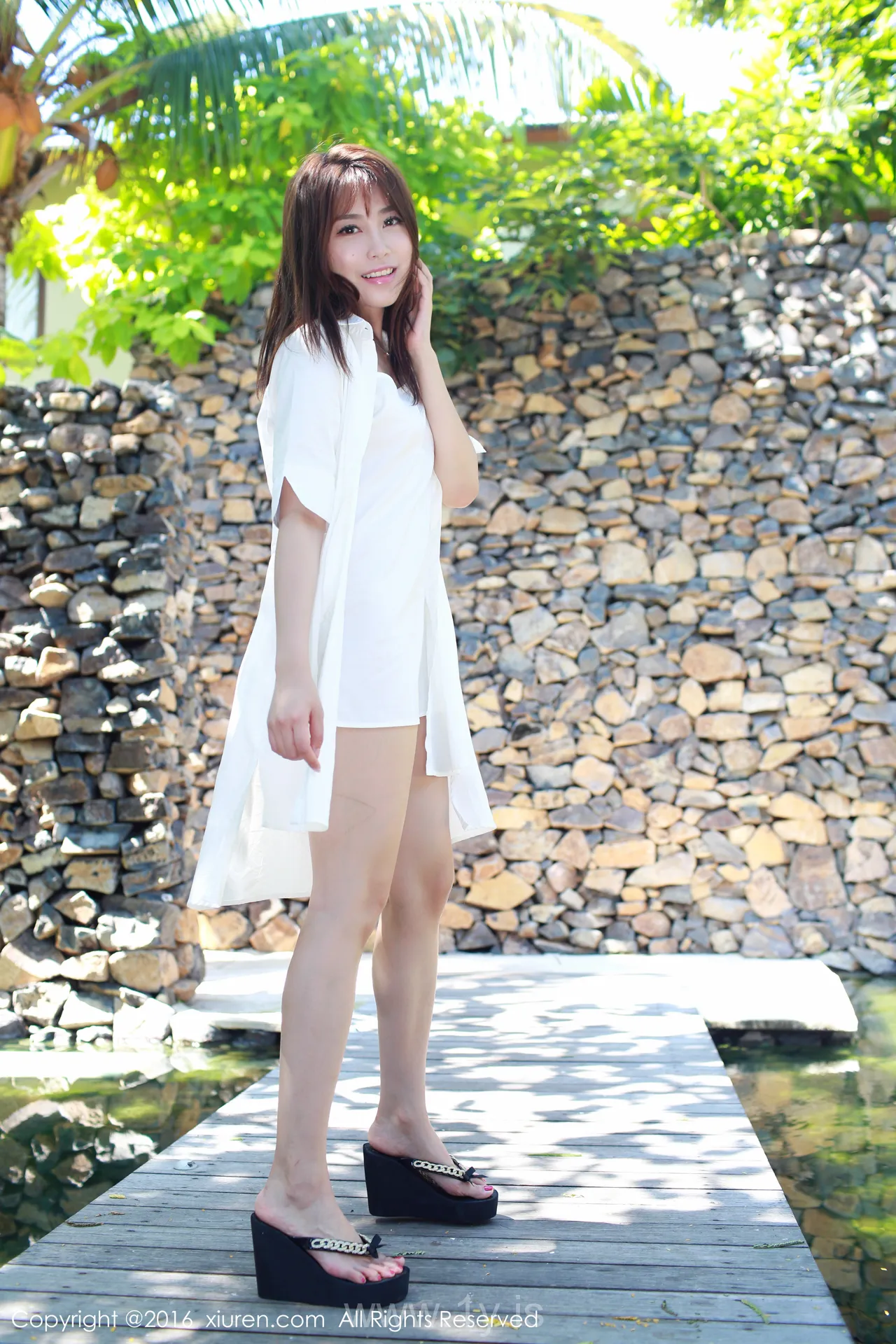 XIUREN(秀人网) NO.562 Graceful Asian Beauty 许诺Sabrina