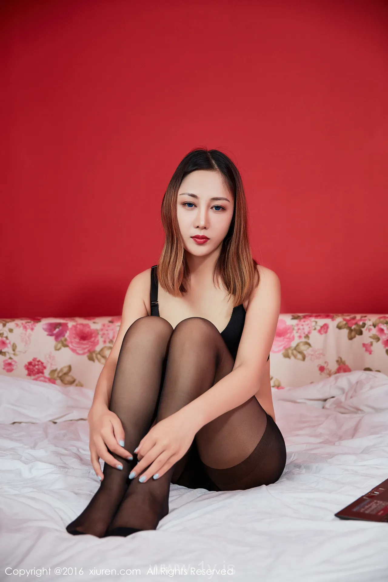 XIUREN(秀人网) NO.575 Irresistible & Delightful Asian Girl 沐沐baby