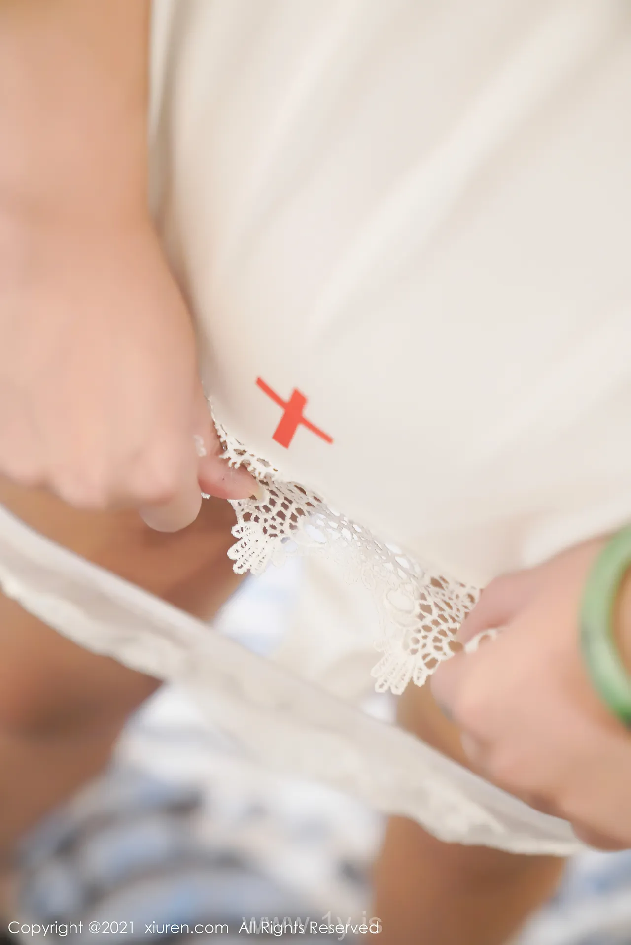 XIUREN(秀人网) NO.3302 Exquisite & Lovely Asian Mature Princess 萌奈子