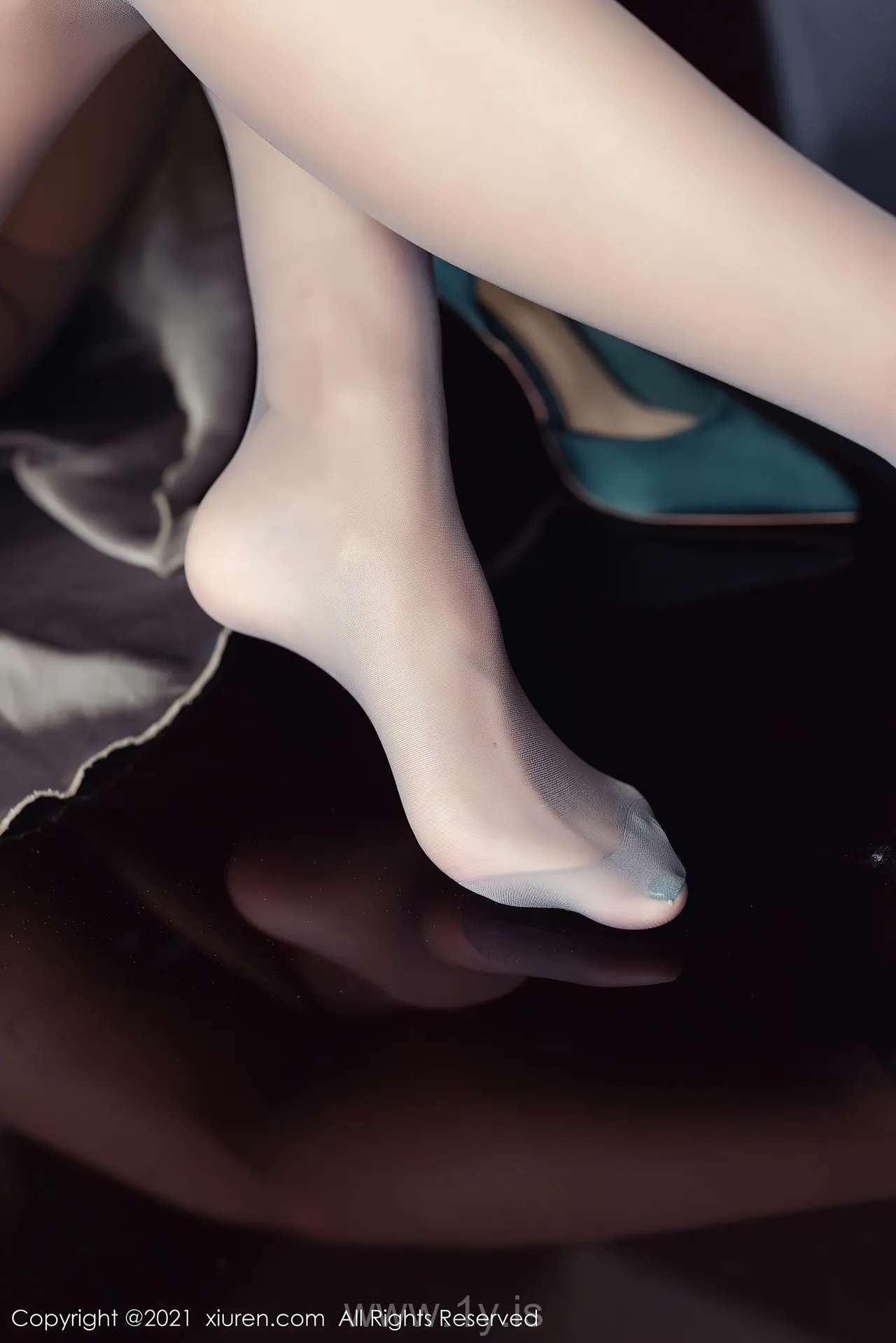 XIUREN(秀人网) NO.3343 Irresistible & Cute Chinese Goddess 蓝夏Akasha