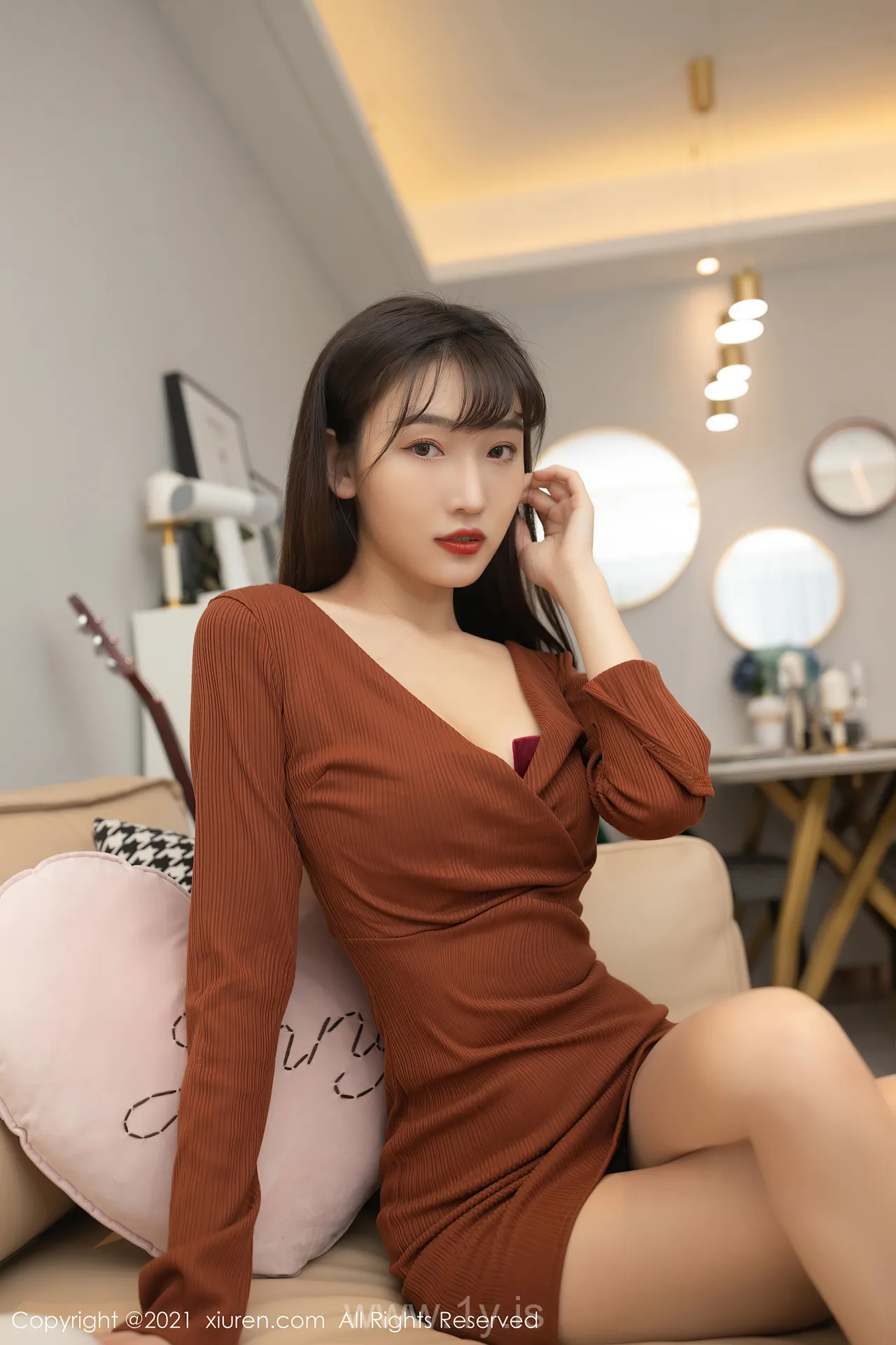 XIUREN(秀人网) NO.3362 Lovely Asian Cougar 陆萱萱