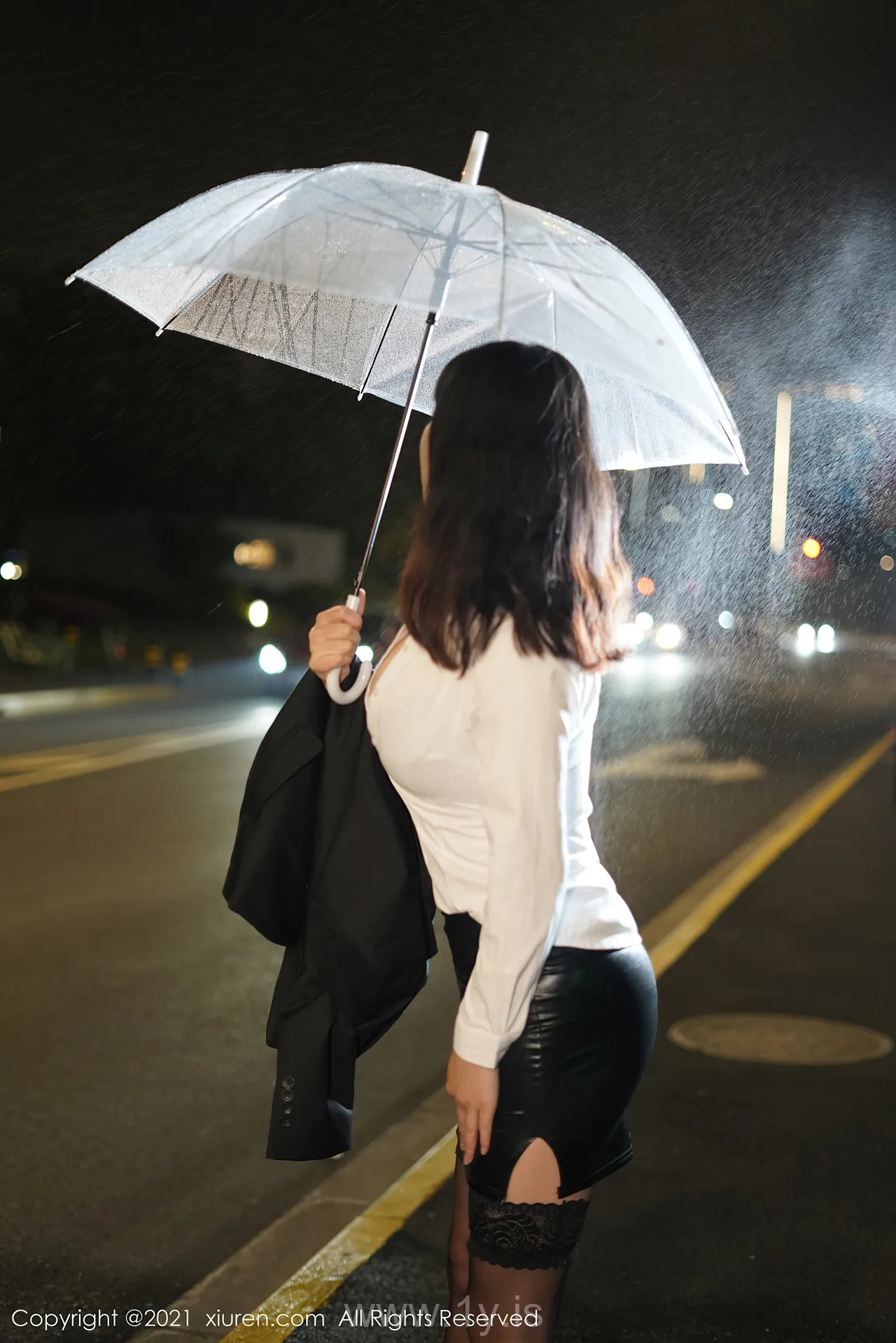 XIUREN(秀人网) NO.3383 Lovely Asian Belle 乔漫妮mina