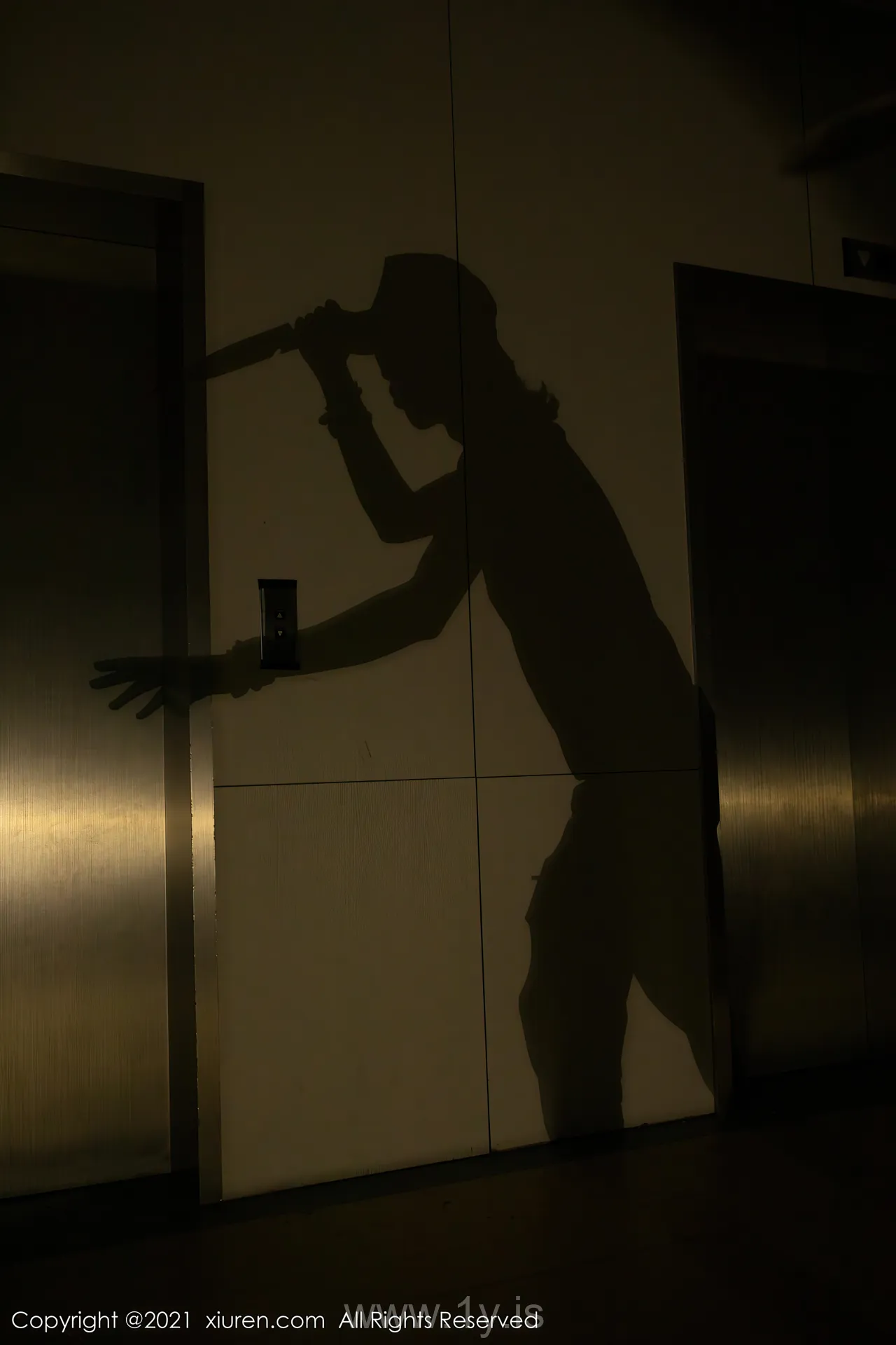 XIUREN(秀人网) NO.3387 Charming Chinese Homebody Girl 鱼子酱Fish