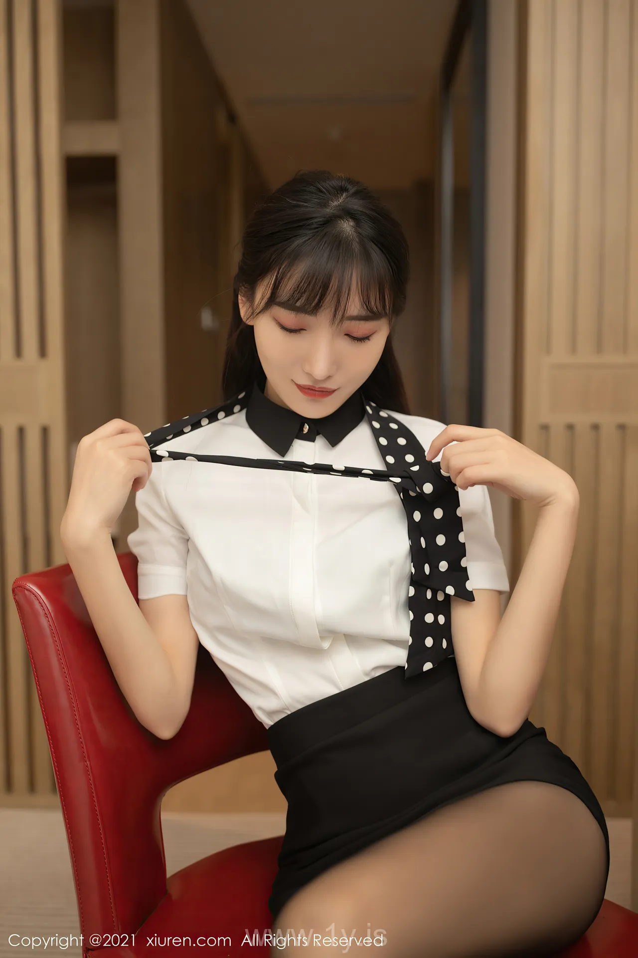 XIUREN(秀人网) NO.3443 Fashionable & Fair Asian Teen 陆萱萱