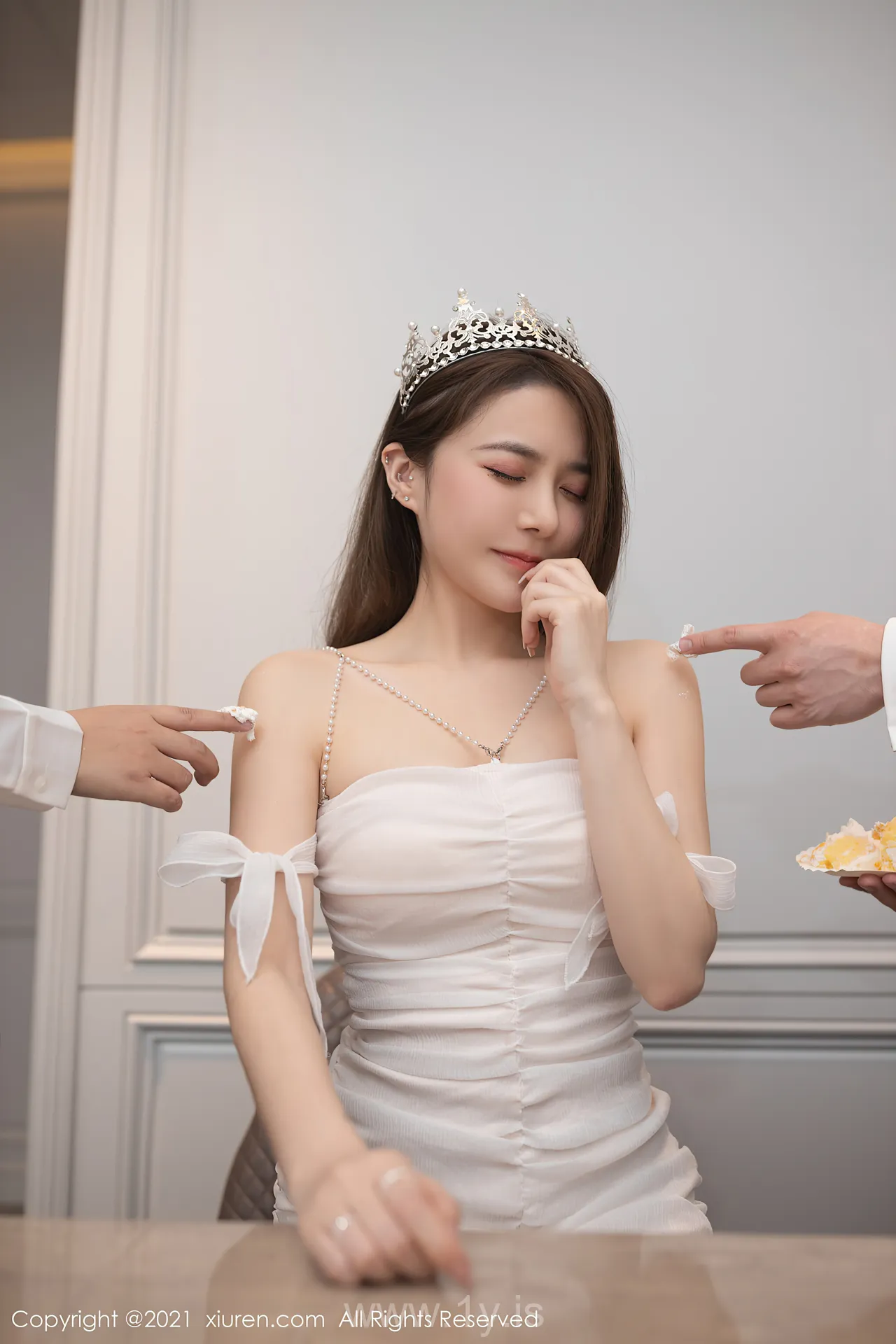 XIUREN(秀人网) NO.3447 Refined Chinese Belle 鱼子酱Fish