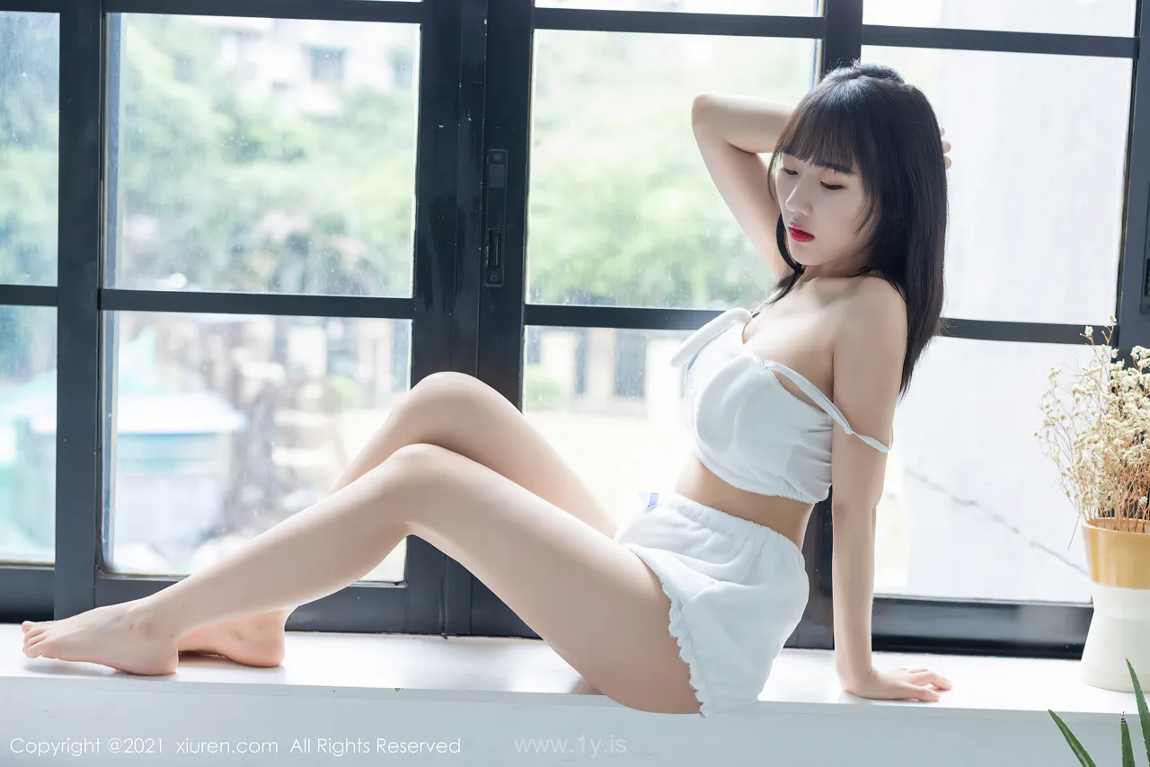 XIUREN(秀人网) NO.3457 Adorable & Elegant Chinese Homebody Girl 唐心