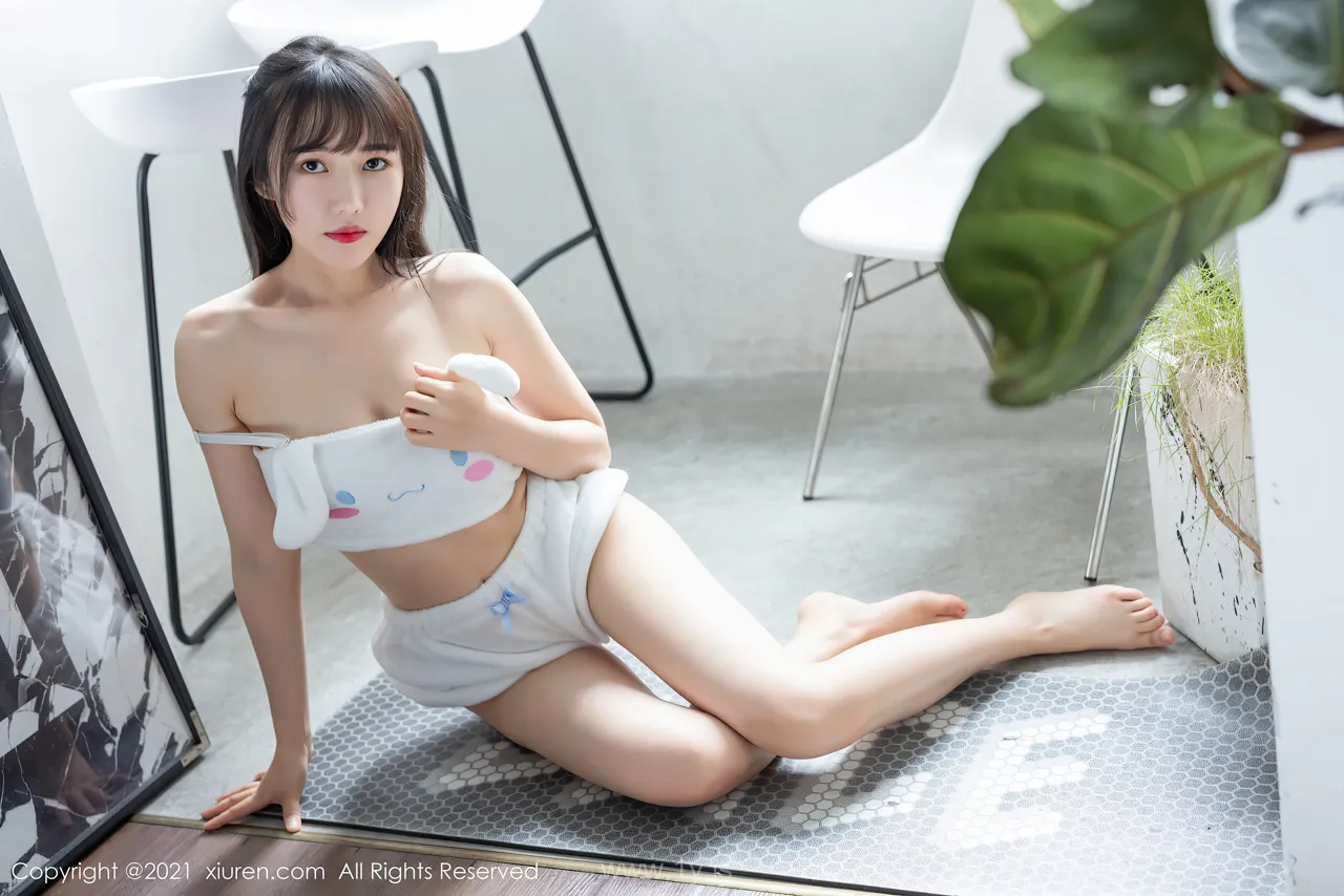 XIUREN(秀人网) NO.3457 Adorable & Elegant Chinese Homebody Girl 唐心