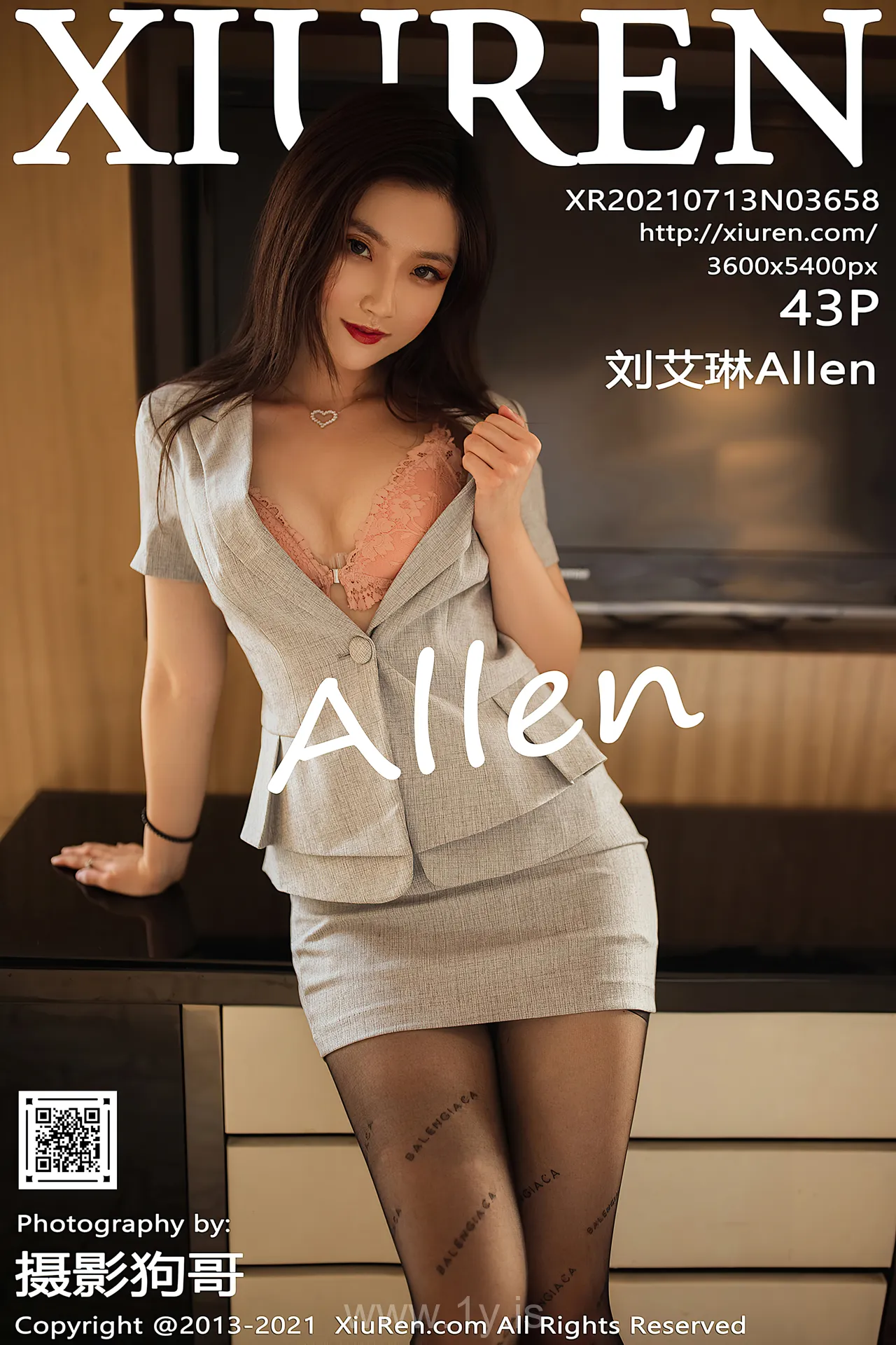 XIUREN(秀人网) NO.3658 Decent & Beautiful Chinese Babe 刘艾琳Allen