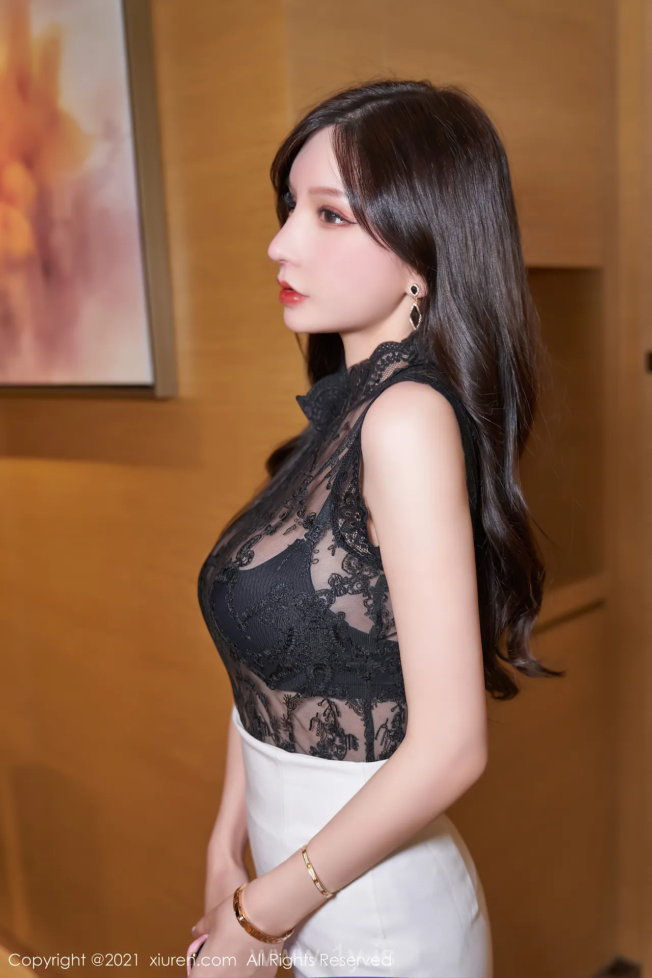 XIUREN(秀人网) NO.3746 Nice-looking & Slim Asian Hottie 周于希Sandy