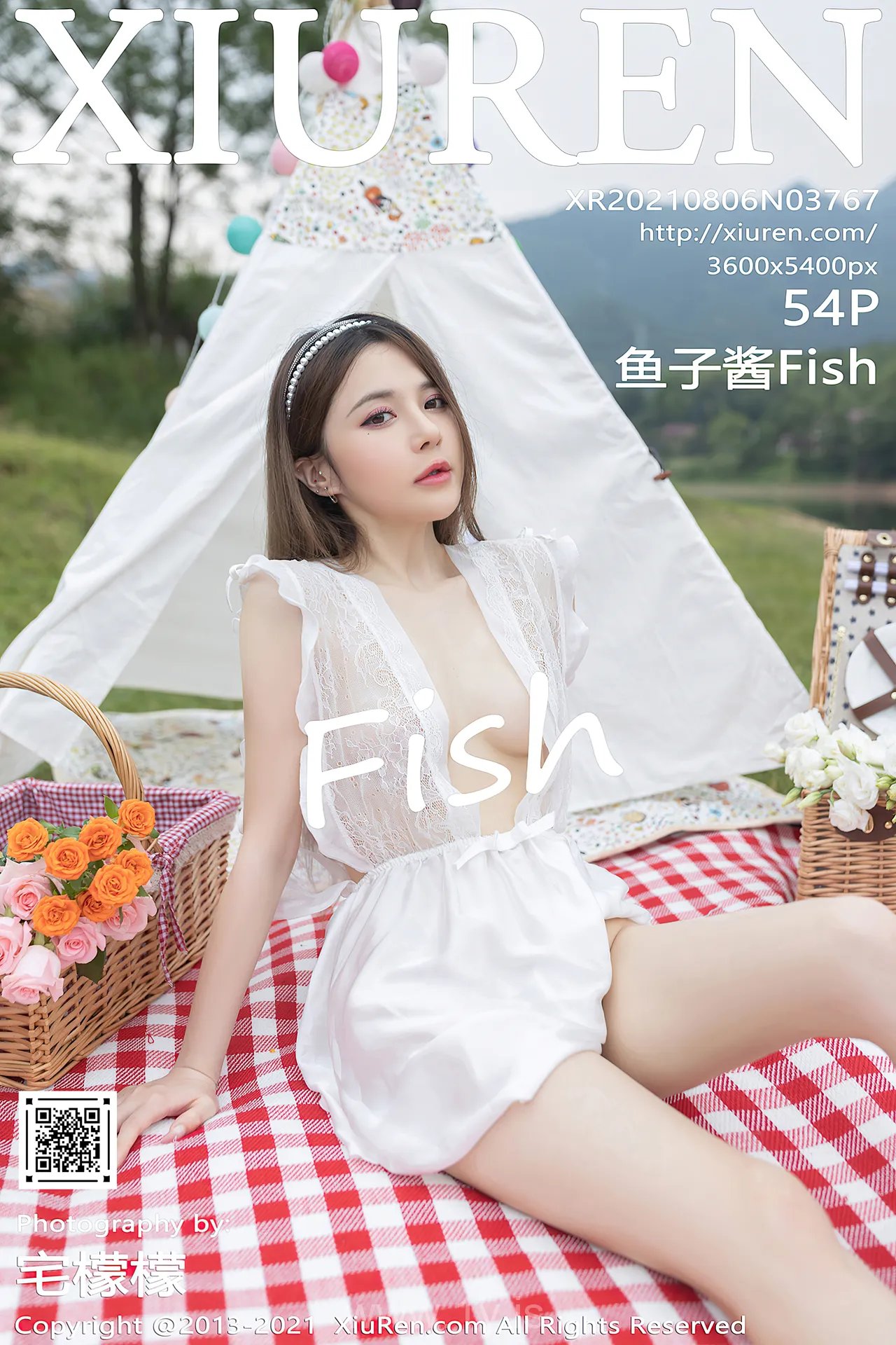 XIUREN(秀人网) NO.3767 Fair & Elegant Asian Homebody Girl 鱼子酱Fish