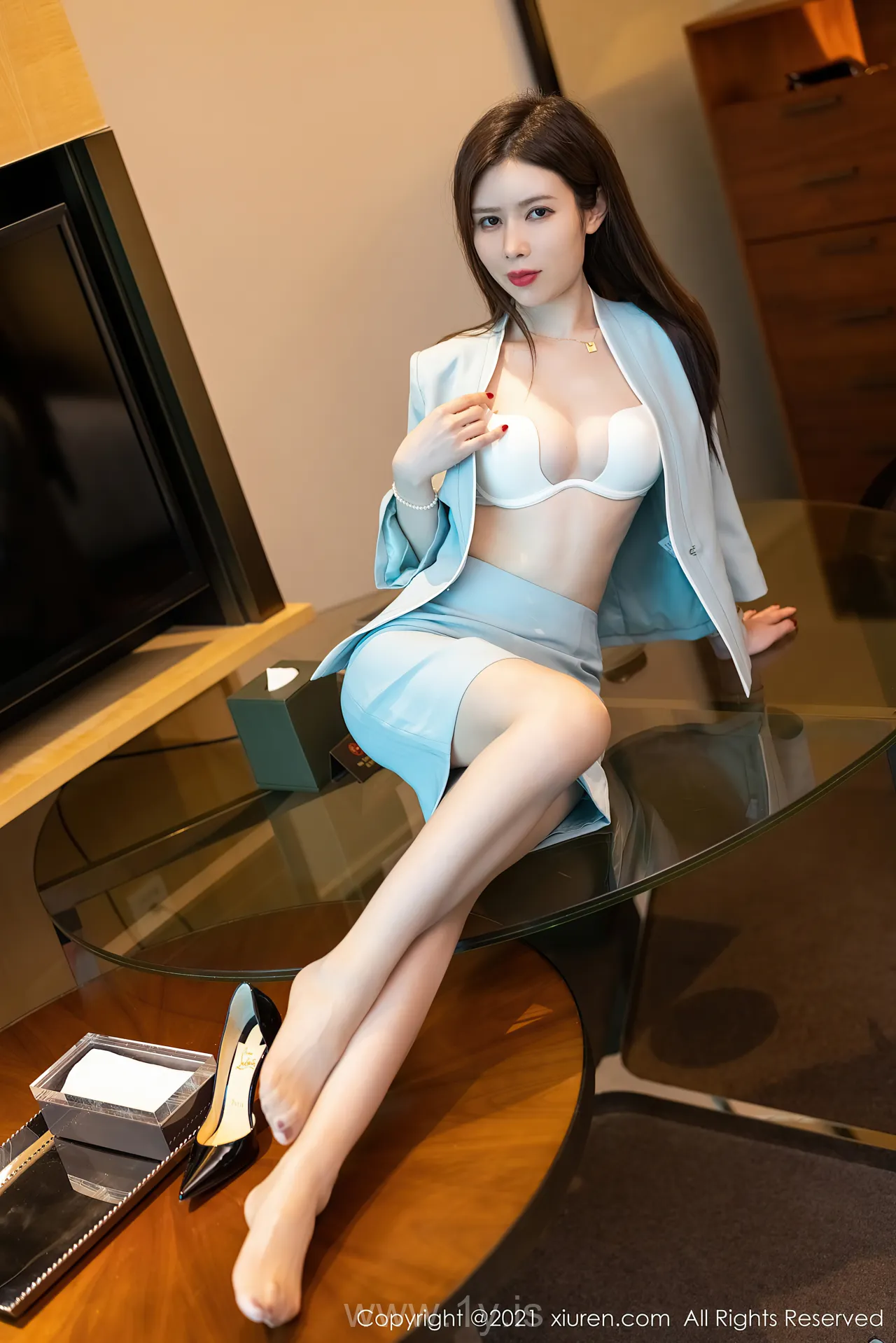 XIUREN(秀人网) NO.3783 Pretty & Delightful Chinese Model 吴雪瑶