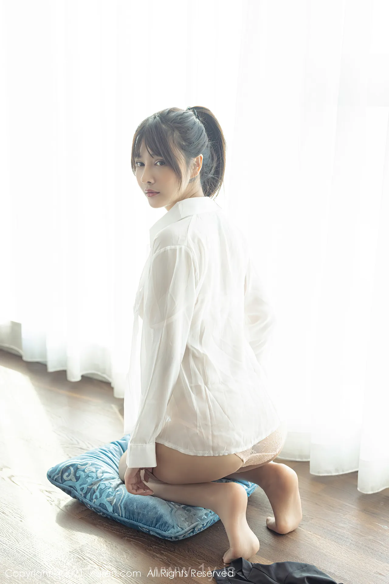 XIUREN(秀人网) NO.3793 Well-developed & Sexy Asian Mature Princess 萌奈子